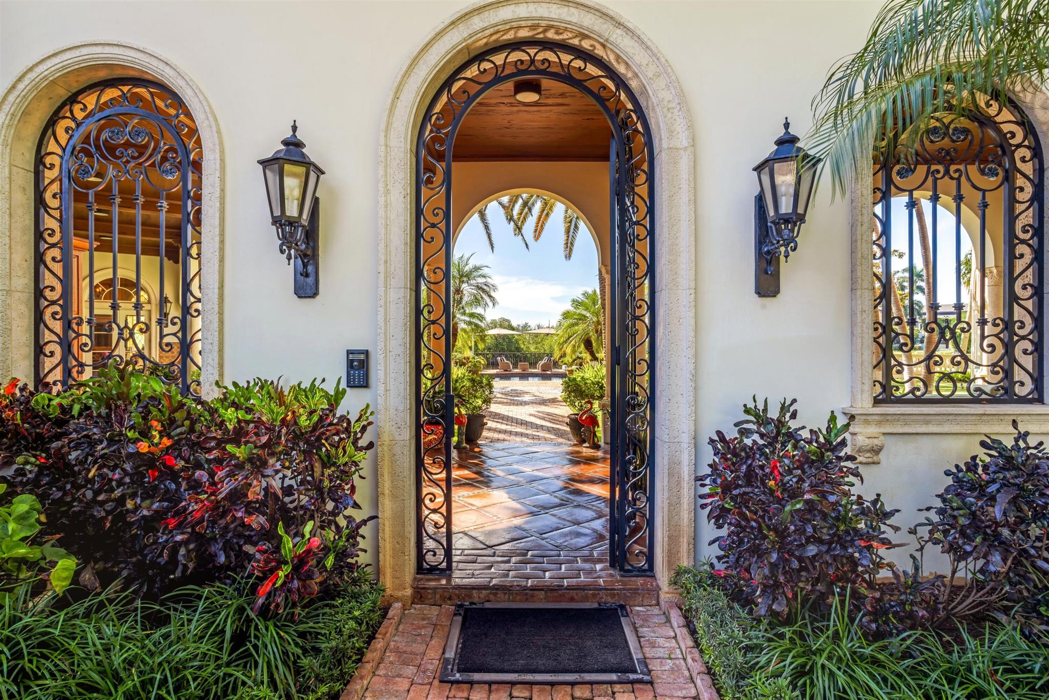 799 Sanctuary Dr Boca Raton, FL 33431