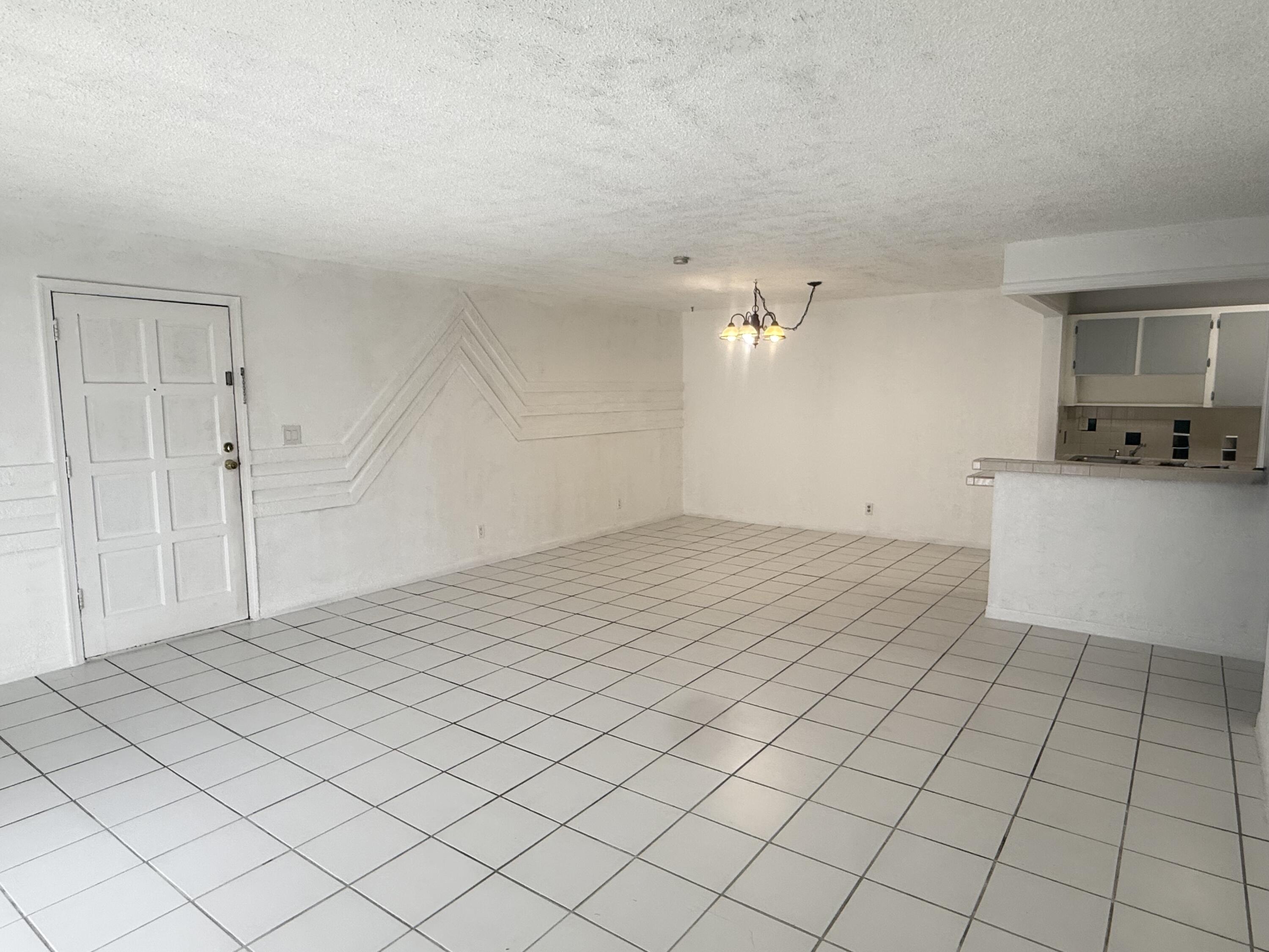 11607 NW 29th #B1