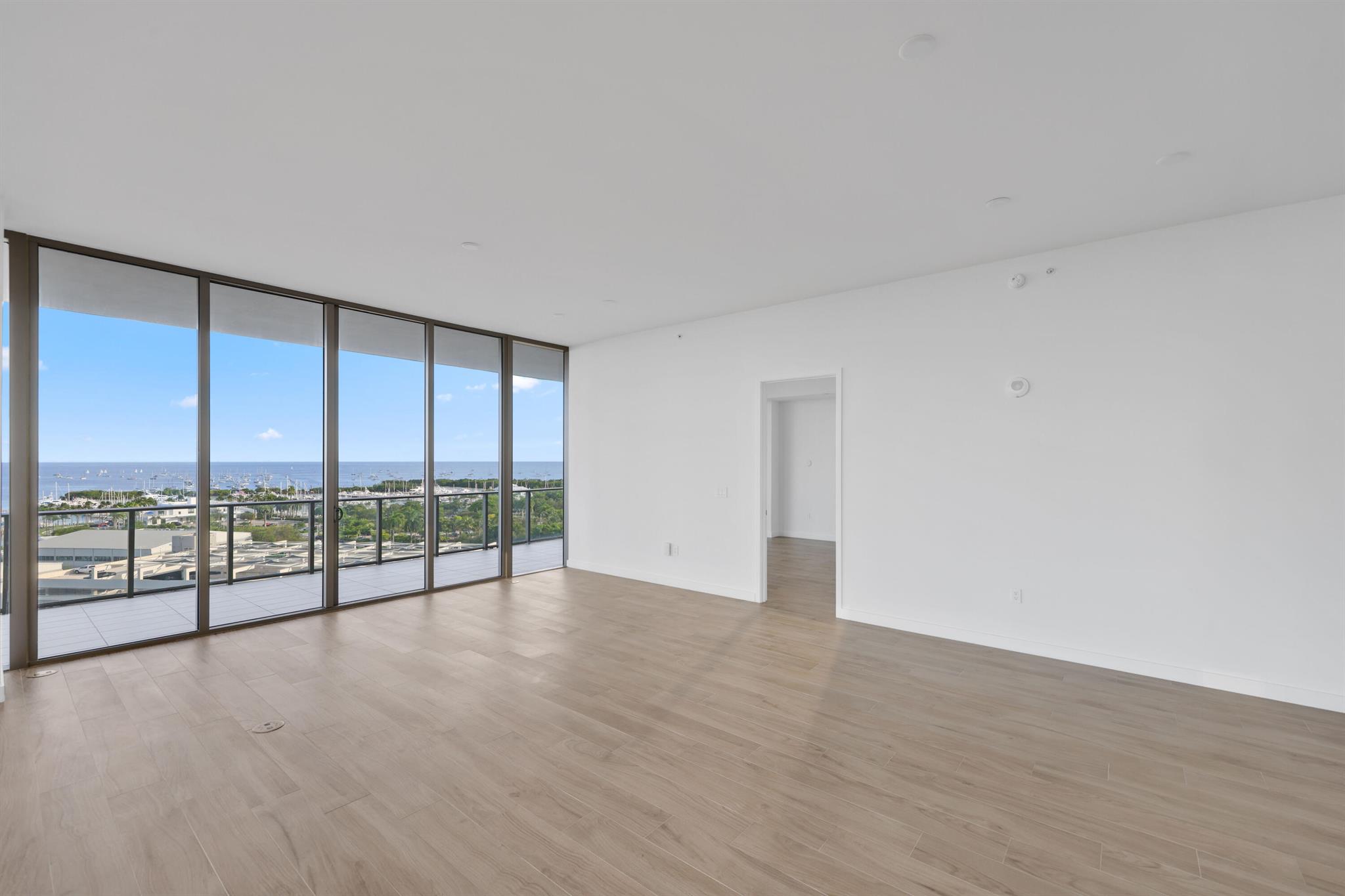 2655 S Bayshore Dr #902 Miami, FL 33133