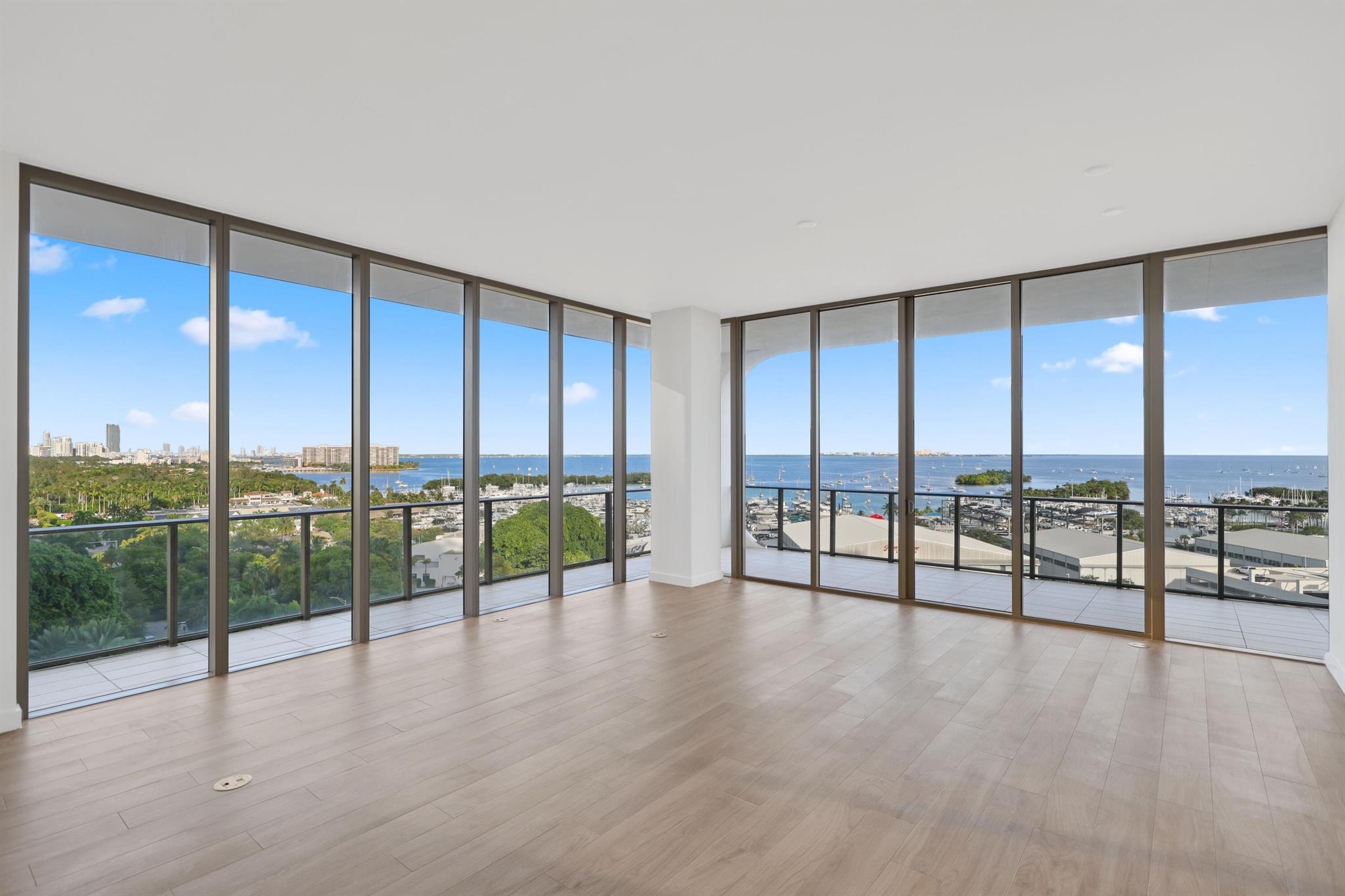 2655 S Bayshore Dr #902 Miami, FL 33133