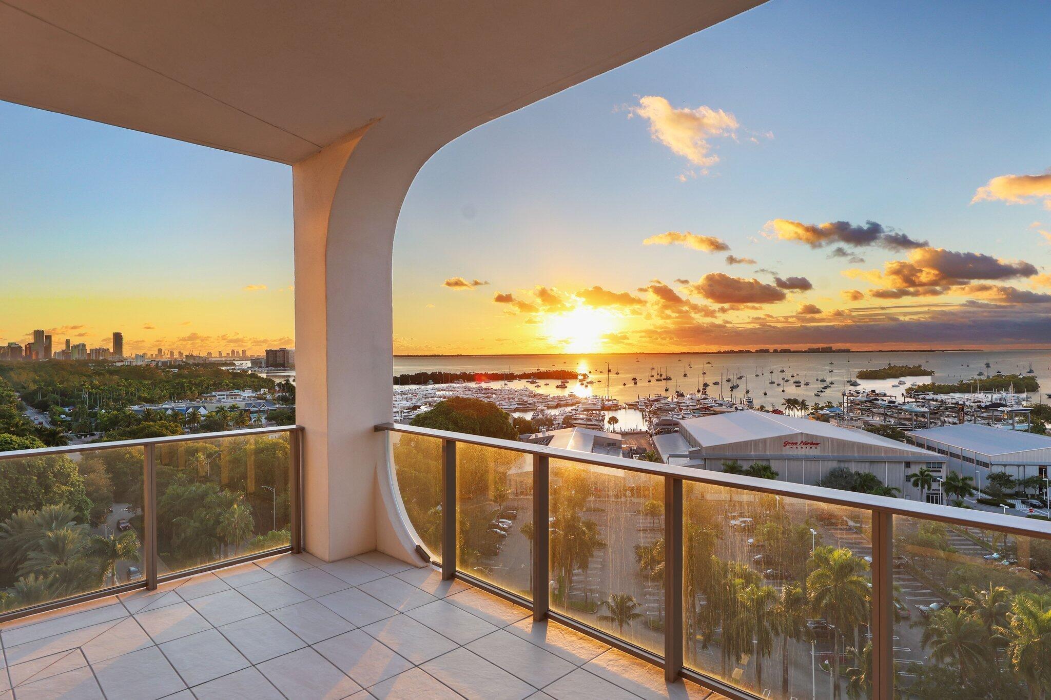 2655 S Bayshore Dr #902 Miami, FL 33133