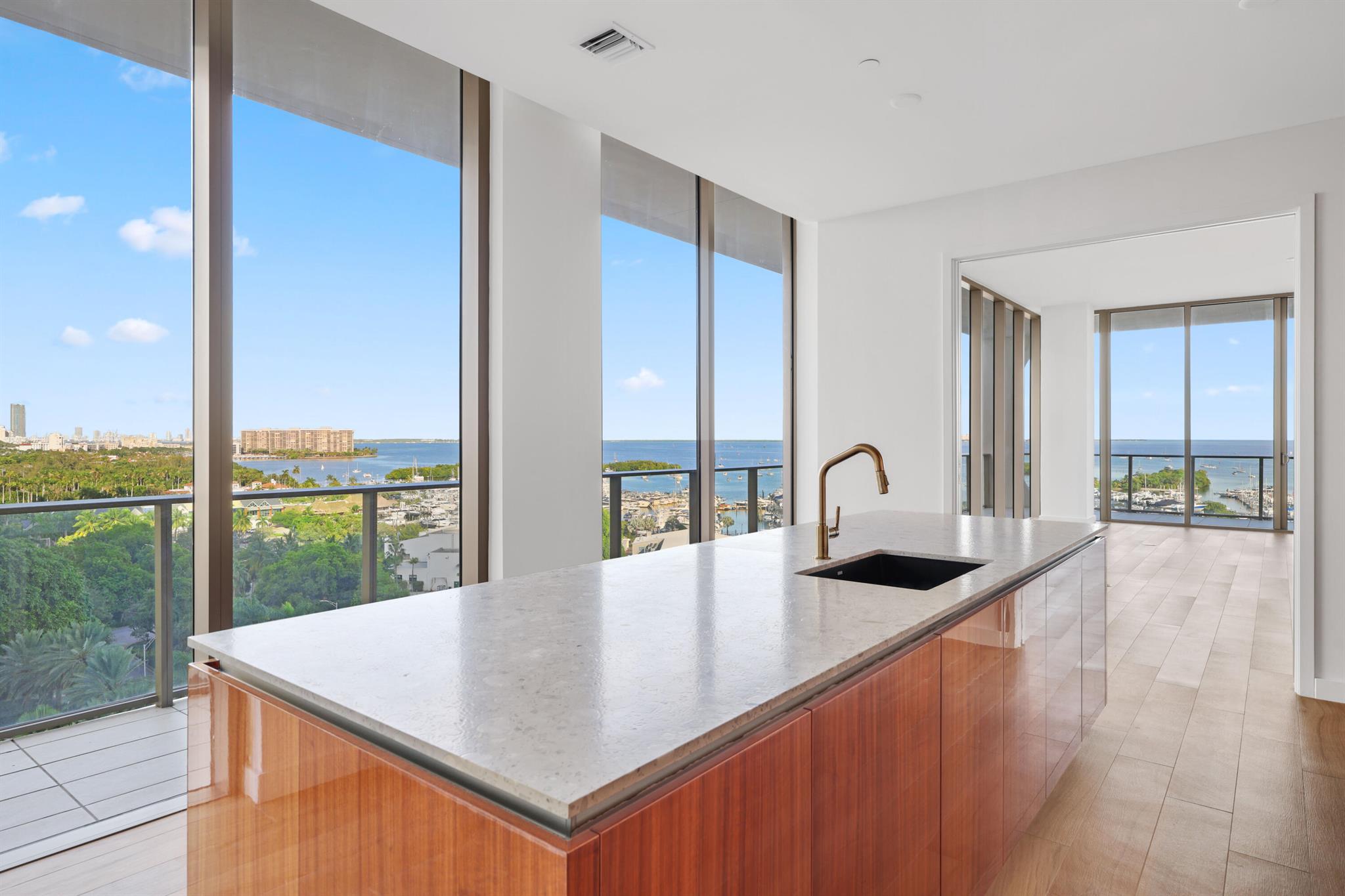 2655 S Bayshore Dr #902 Miami, FL 33133