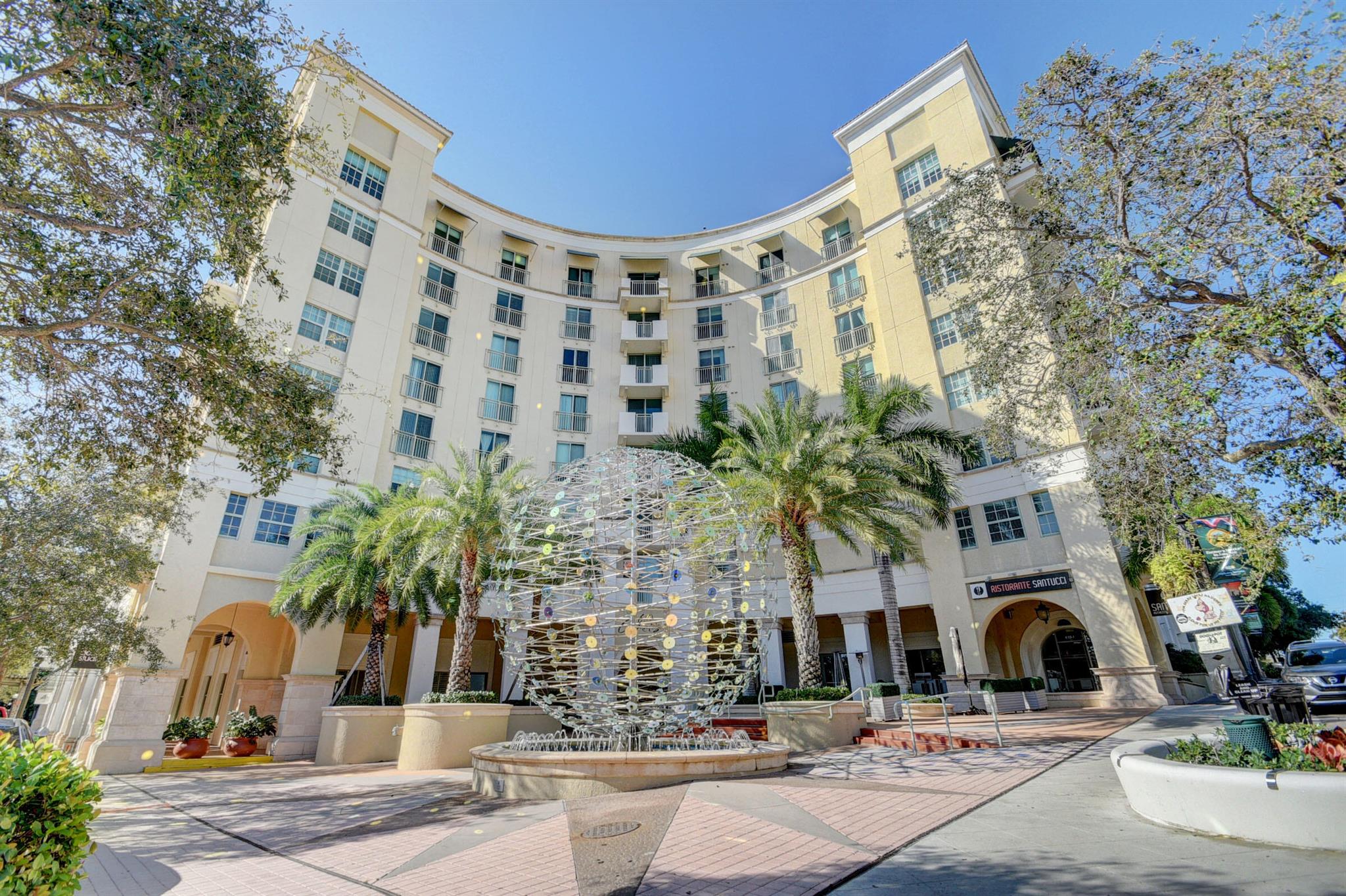 610 Clematis St #532