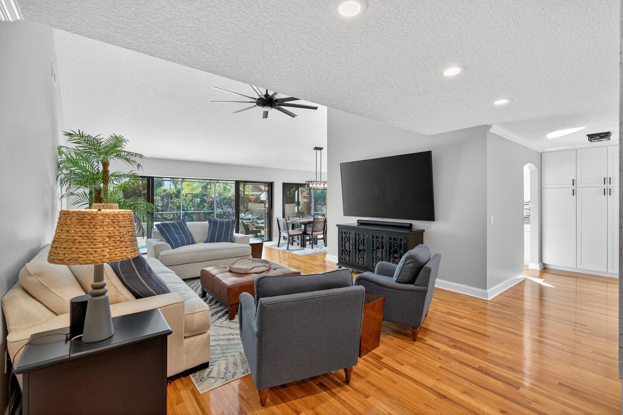 121 Landward Dr Jupiter, FL 33477