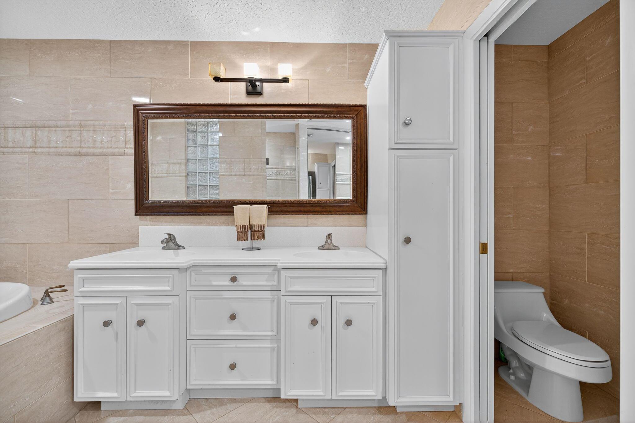 121 Landward Dr Jupiter, FL 33477