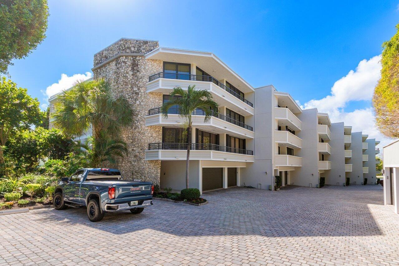 1170 Hillsboro Mile #302 Hillsboro Beach, FL 33062