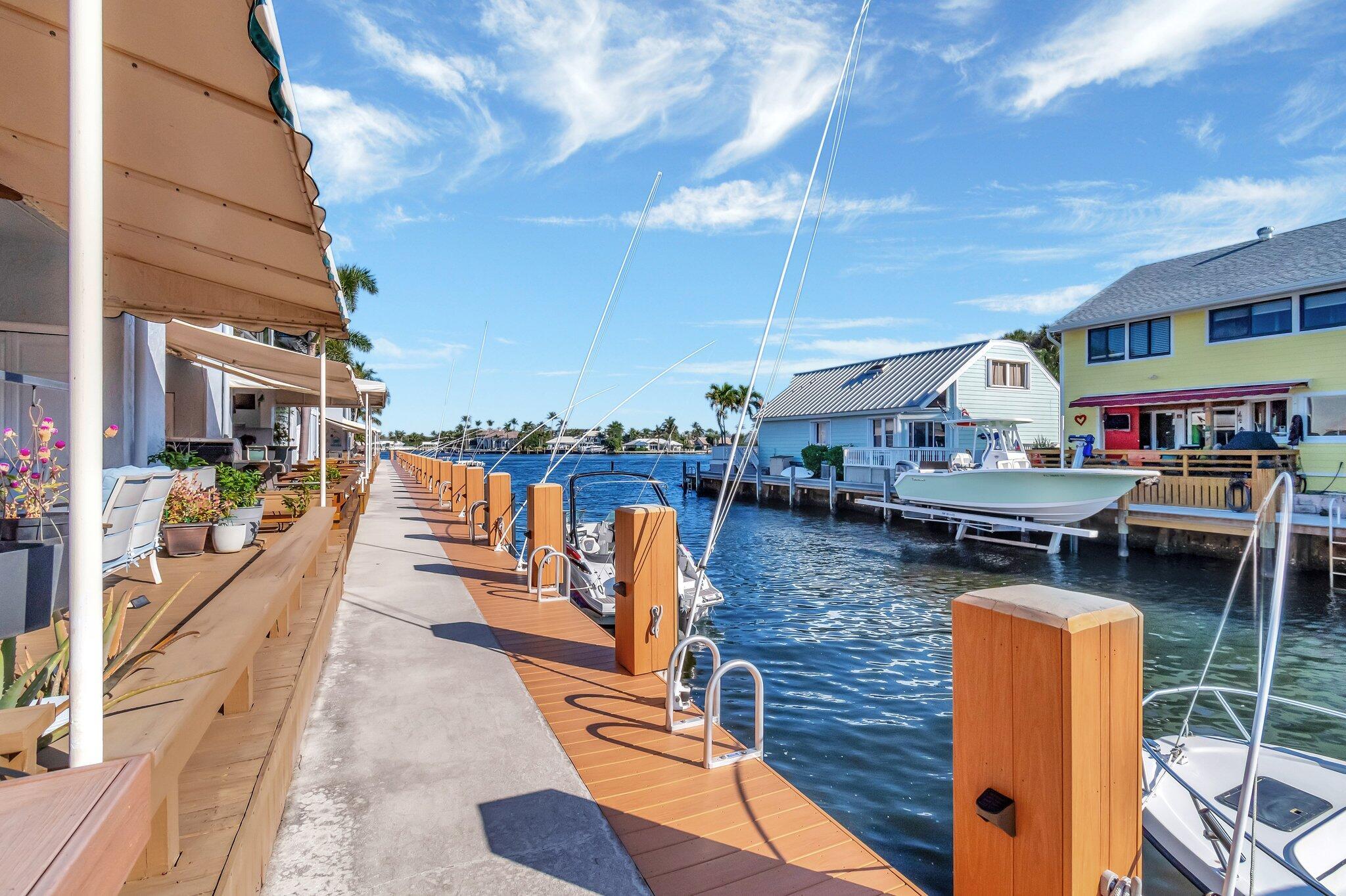 732 NE 12th Ter #6 Boynton Beach, FL 33435