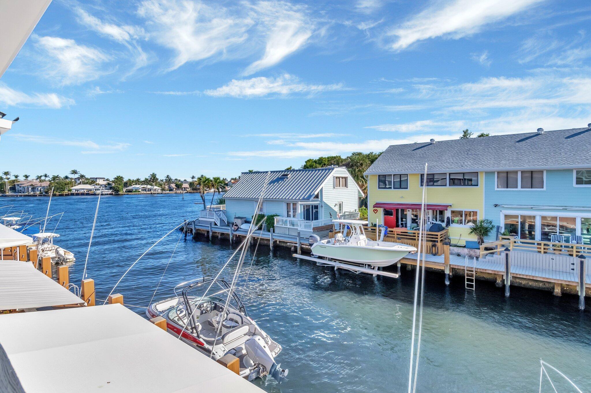 732 NE 12th Ter #6 Boynton Beach, FL 33435