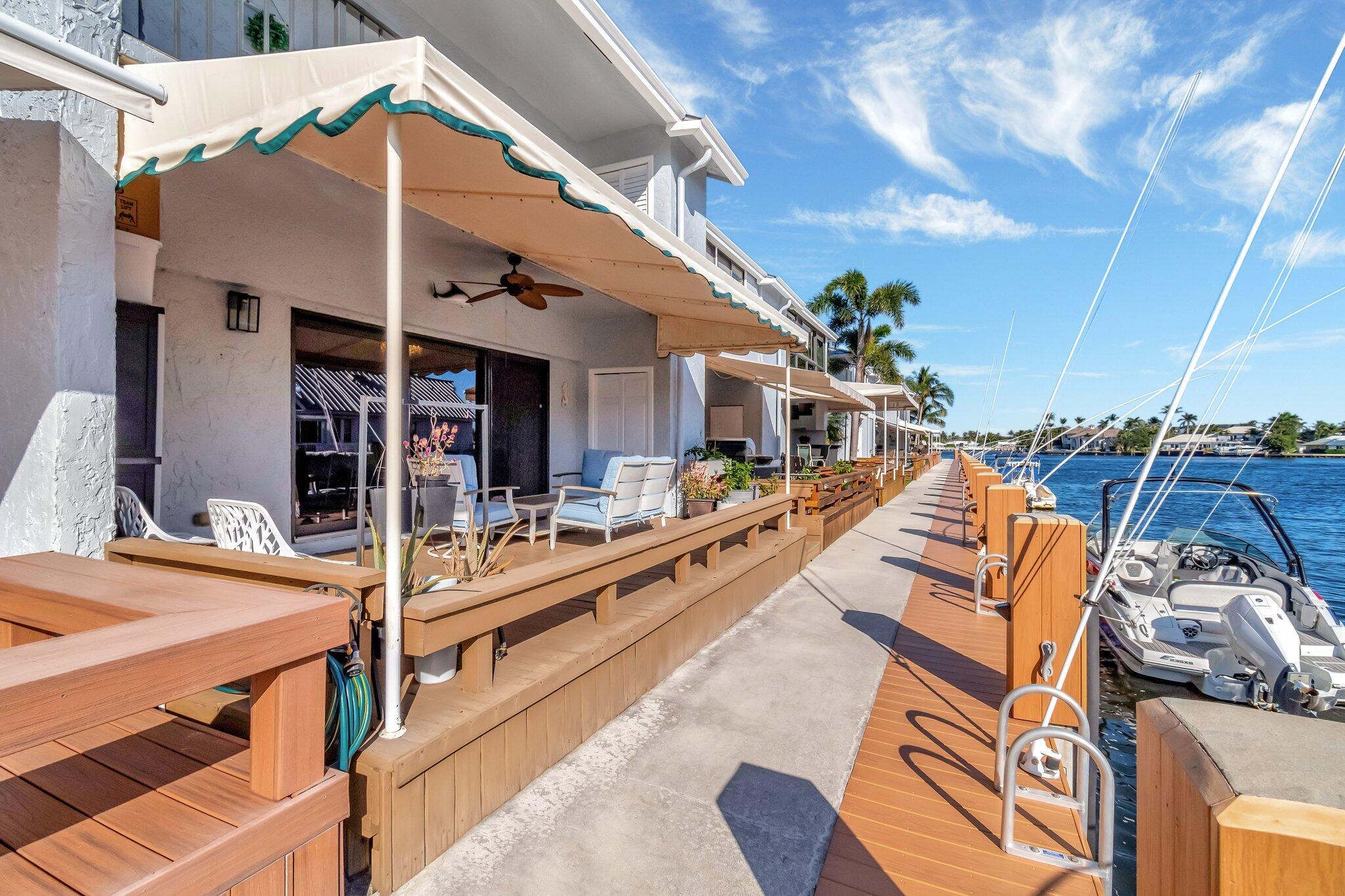 732 NE 12th Ter #6 Boynton Beach, FL 33435