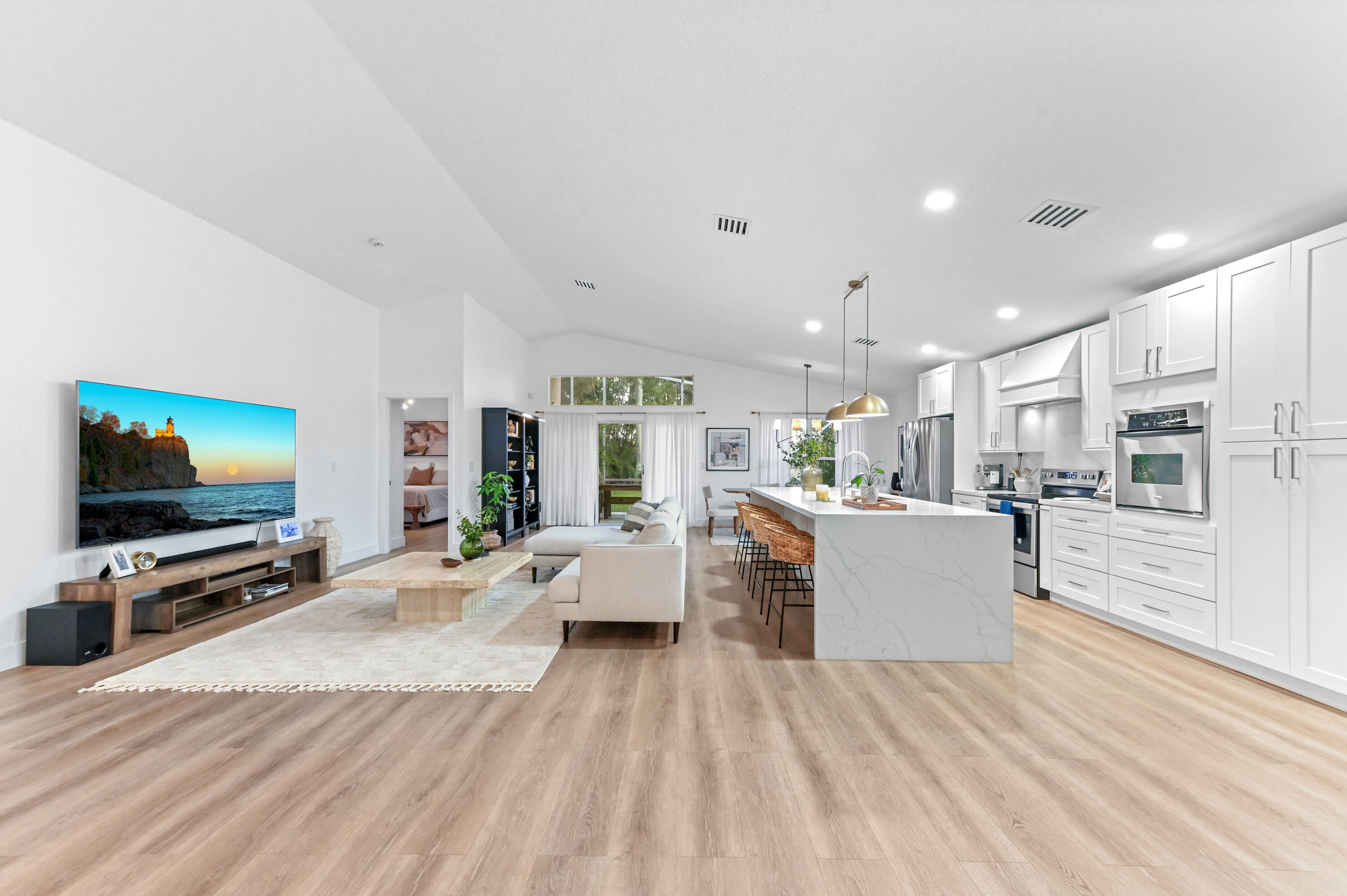 6451 Tiara Dr Boynton Beach, FL 33437