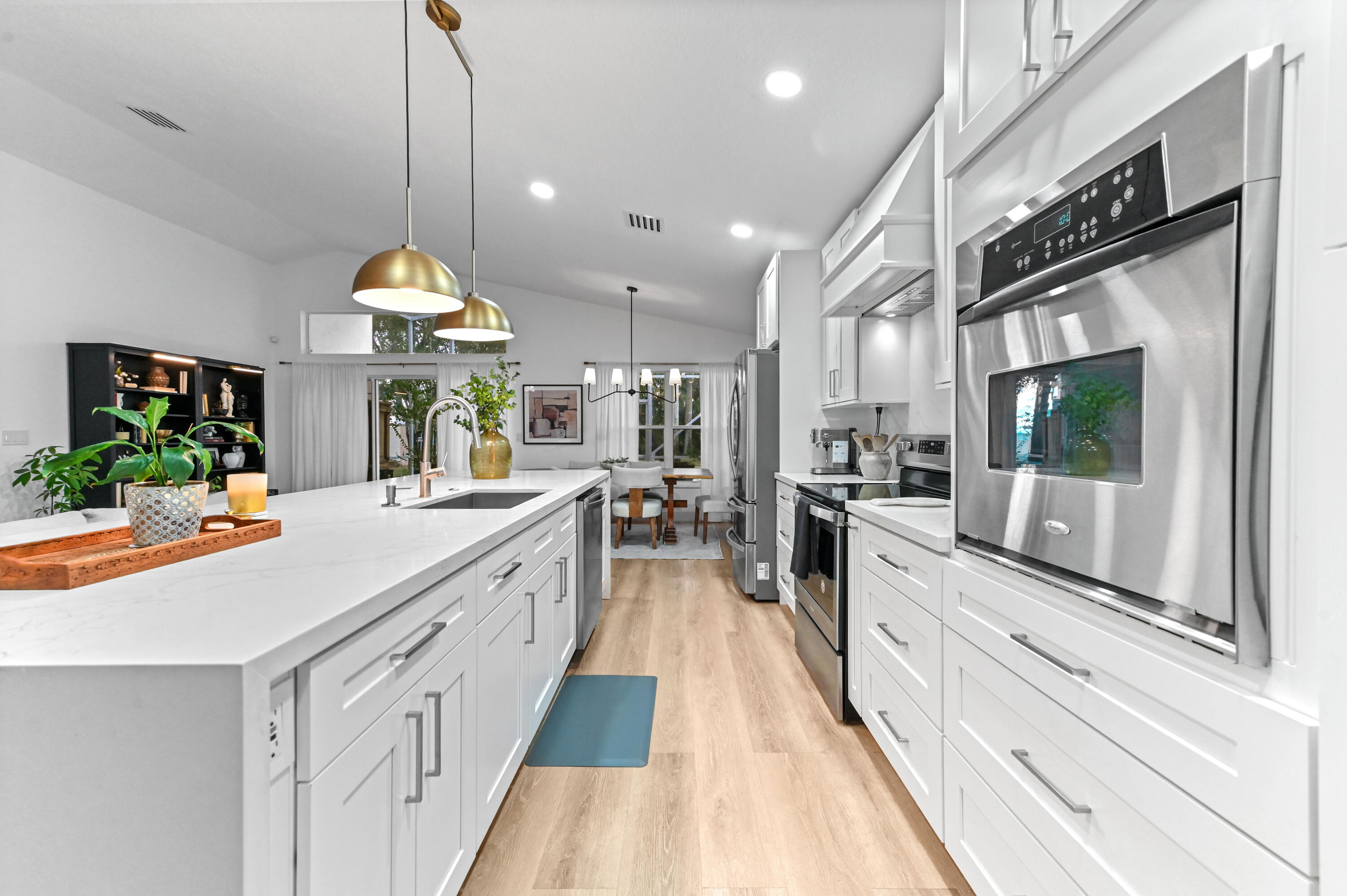 6451 Tiara Dr Boynton Beach, FL 33437