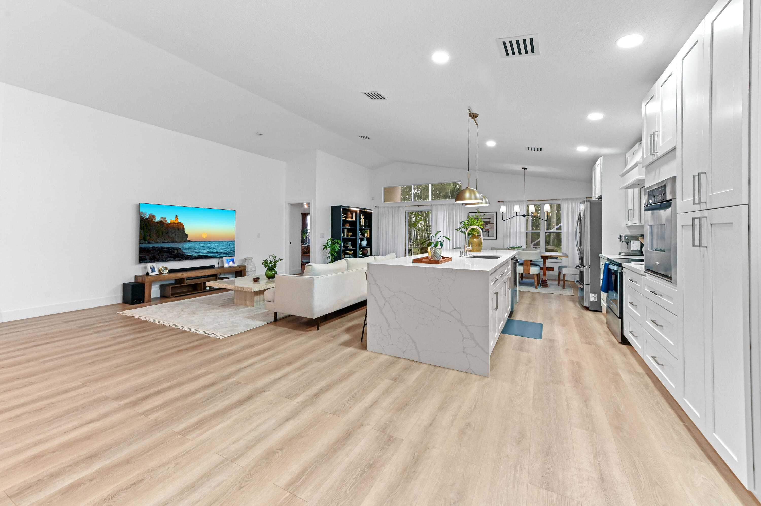 6451 Tiara Dr Boynton Beach, FL 33437