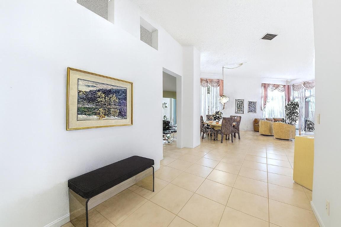 7737 Rockford Rd Boynton Beach, FL 33472