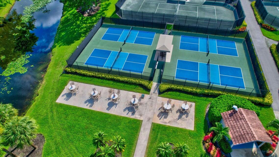 7737 Rockford Rd Boynton Beach, FL 33472