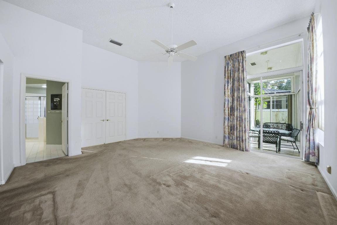 7737 Rockford Rd Boynton Beach, FL 33472