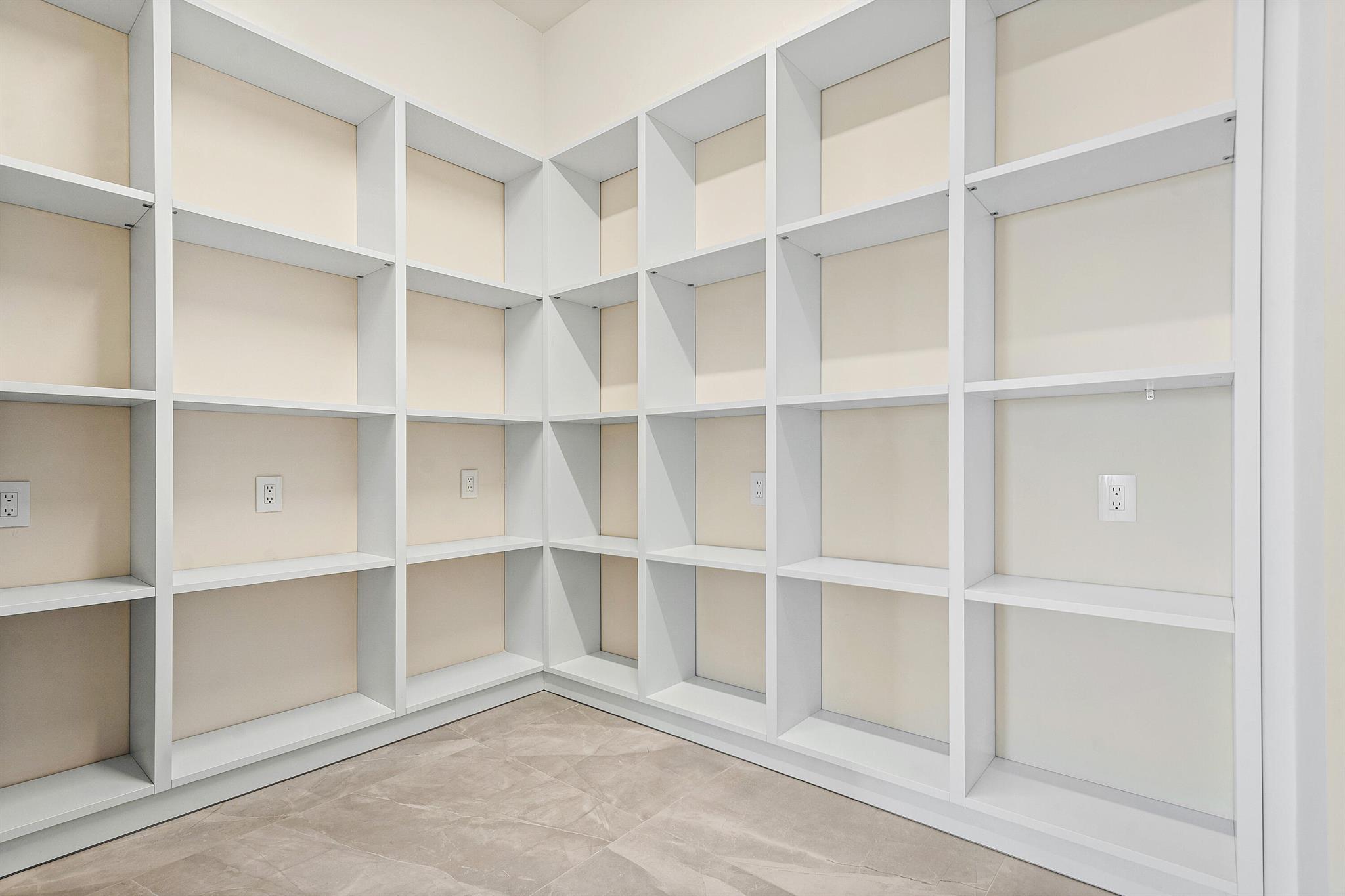 220 SE Mizner Blvd #Ph920 Boca Raton, FL 33432