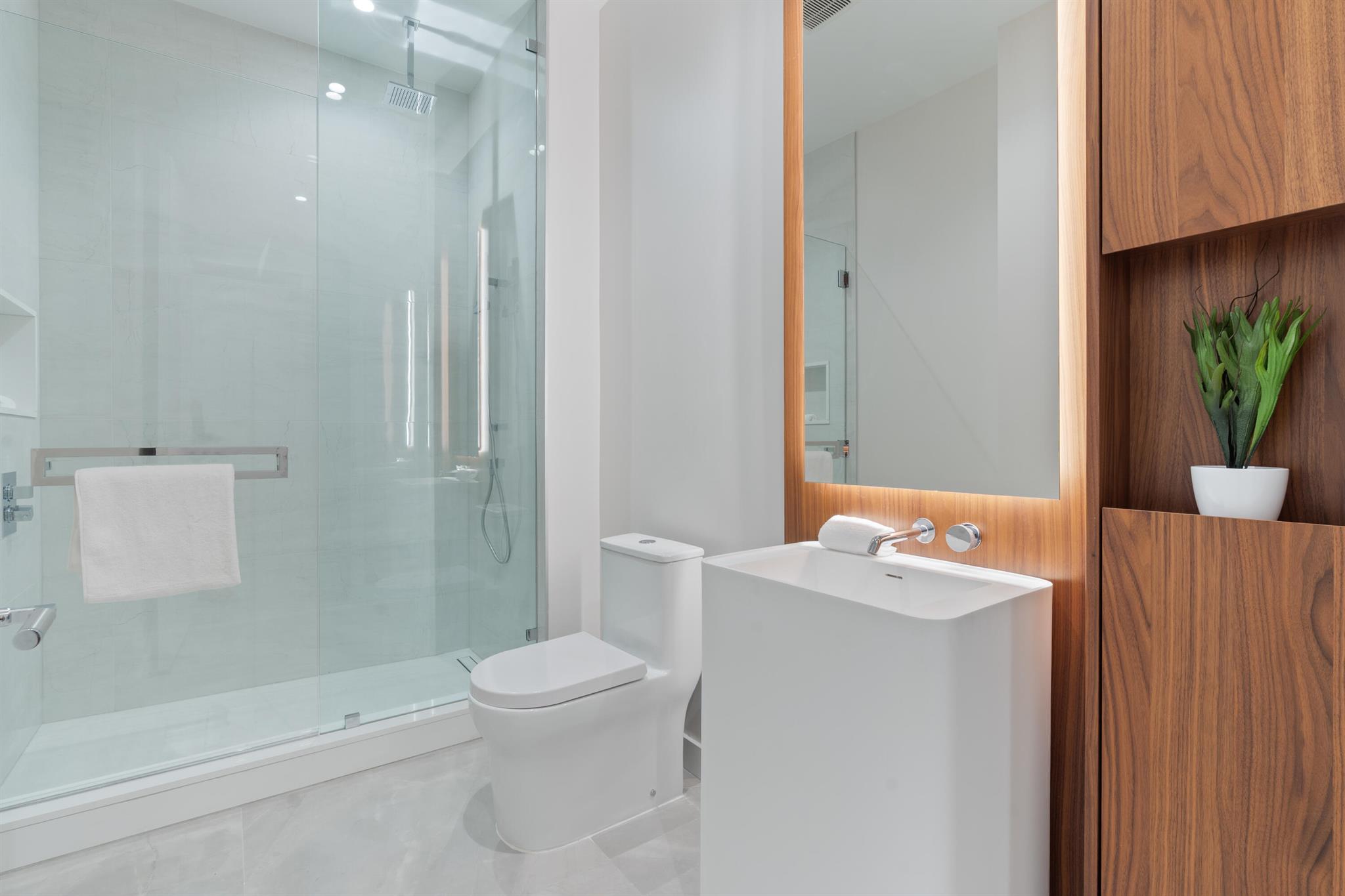 220 SE Mizner Blvd #Ph920 Boca Raton, FL 33432