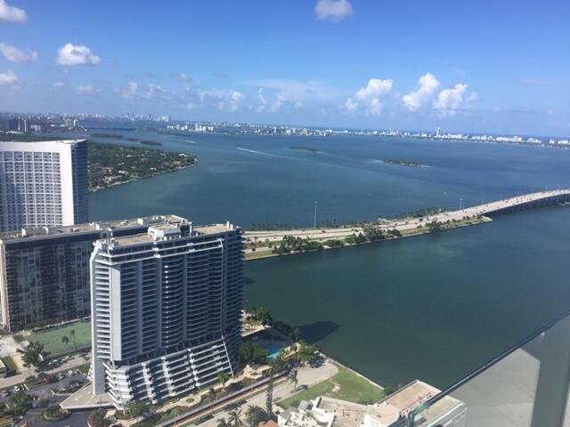 image Paraiso Bayviews Condo1