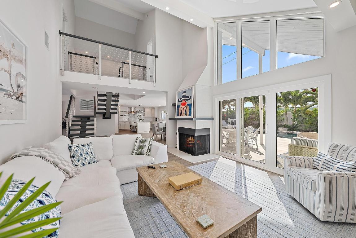 104 Sunfish Jupiter, FL 33477