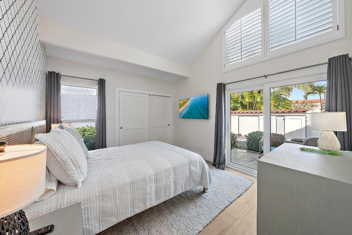 104 Sunfish Jupiter, FL 33477