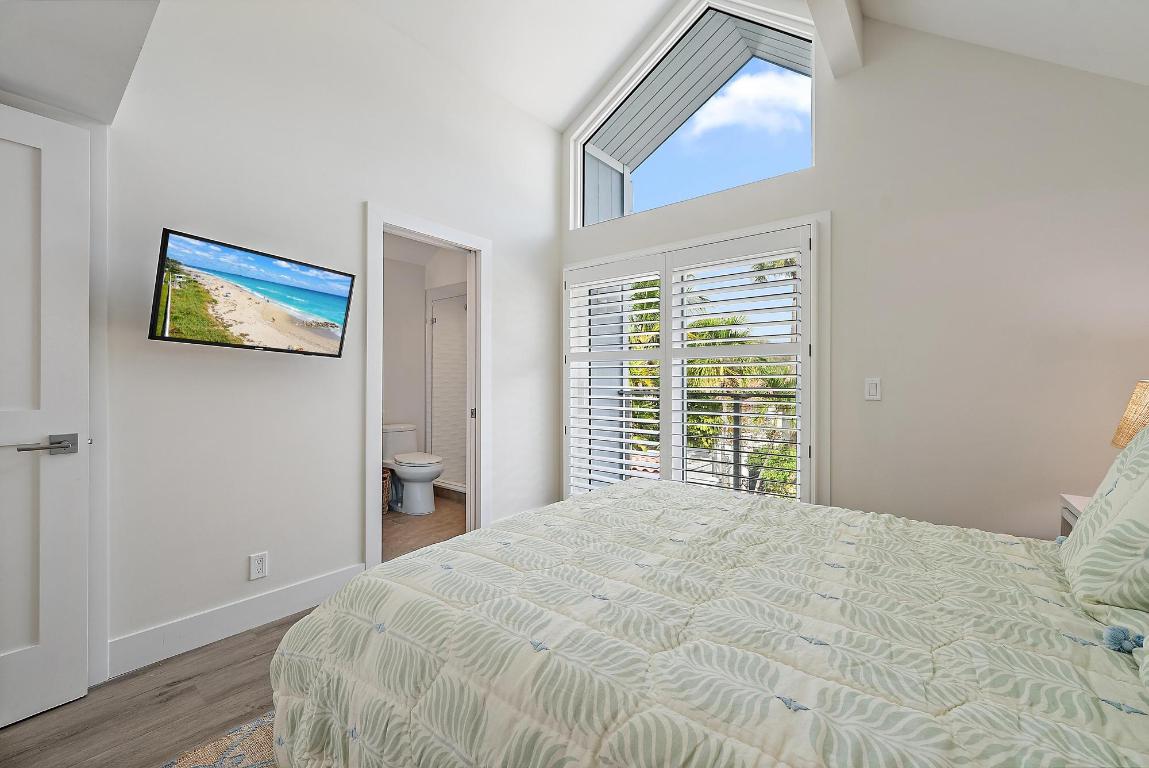 104 Sunfish Jupiter, FL 33477