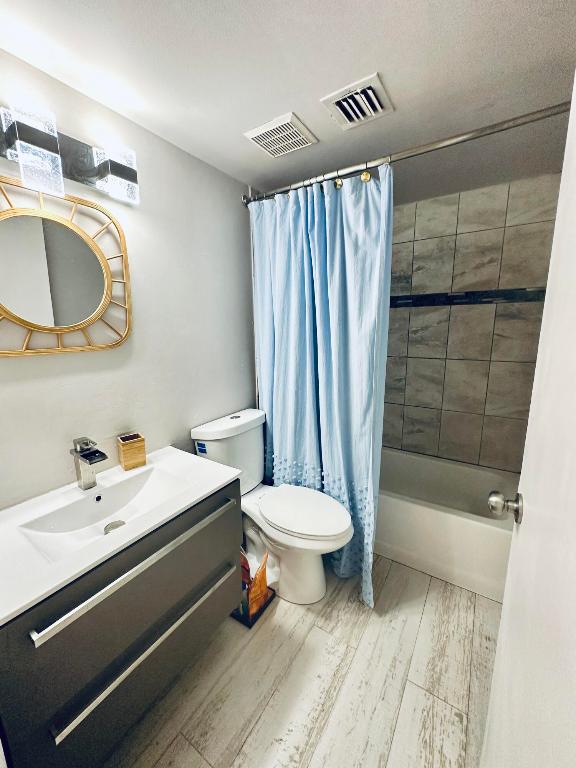 4260 Village #B Delray Beach, FL 33445