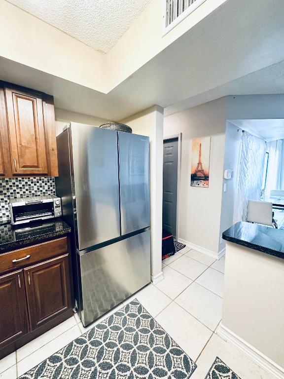 4260 Village #B Delray Beach, FL 33445