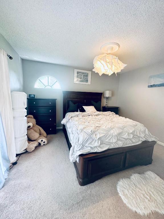 4260 Village #B Delray Beach, FL 33445