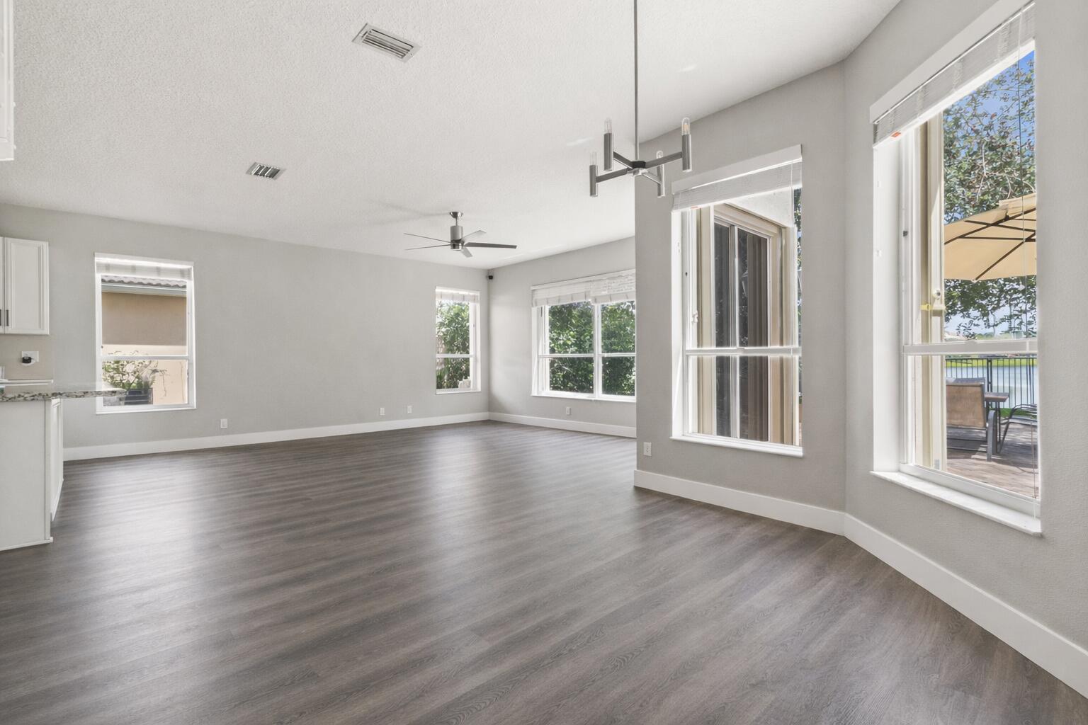 4166 Wellington Shores Wellington, FL 33449