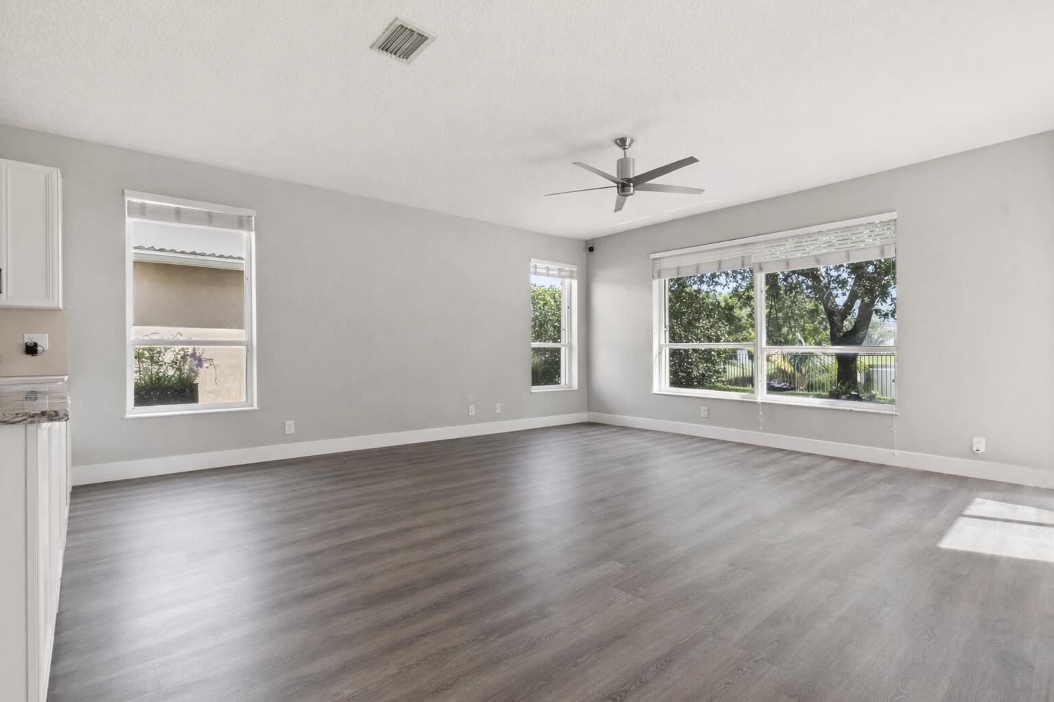 4166 Wellington Shores Wellington, FL 33449