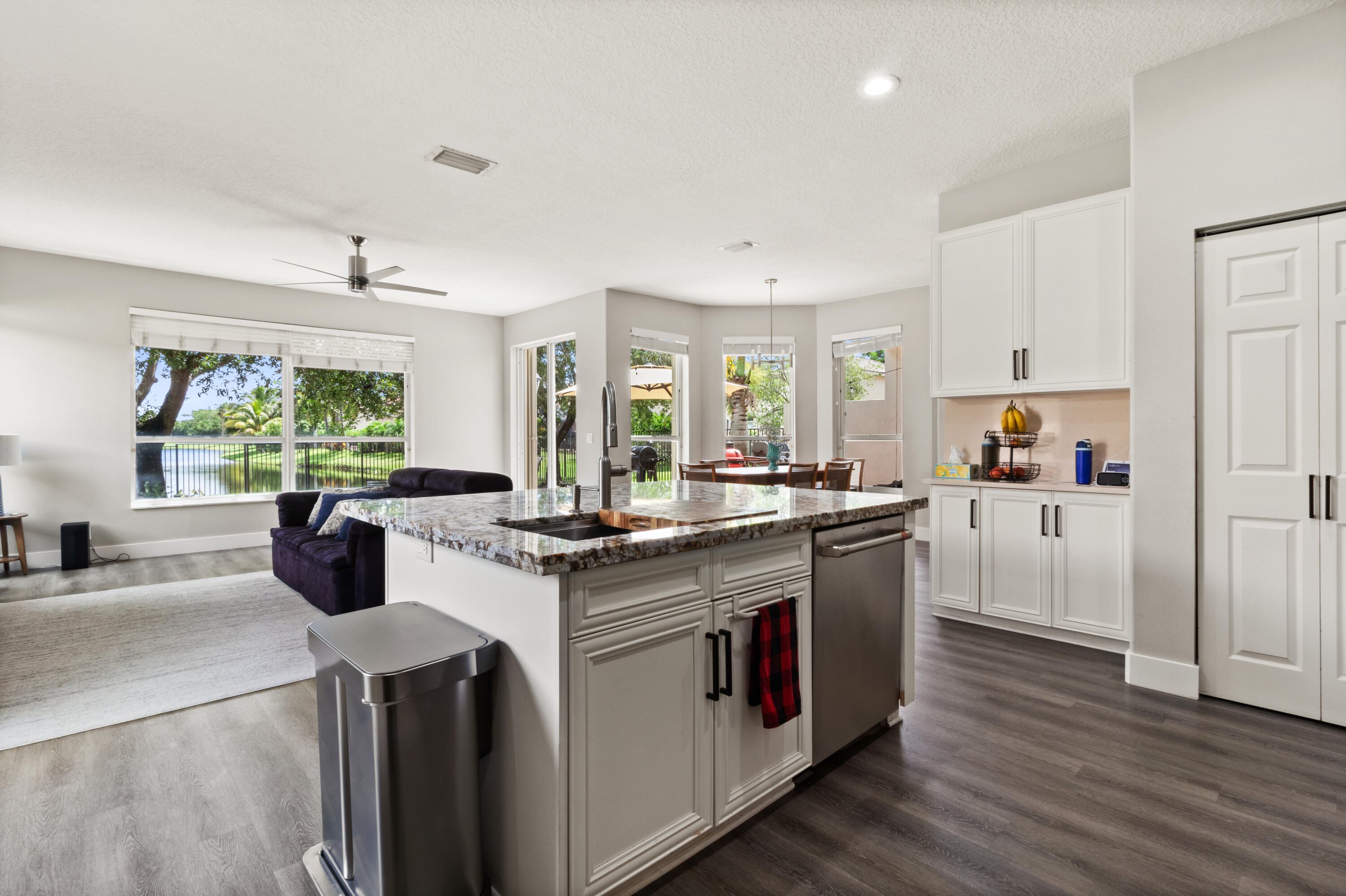 4166 Wellington Shores Wellington, FL 33449