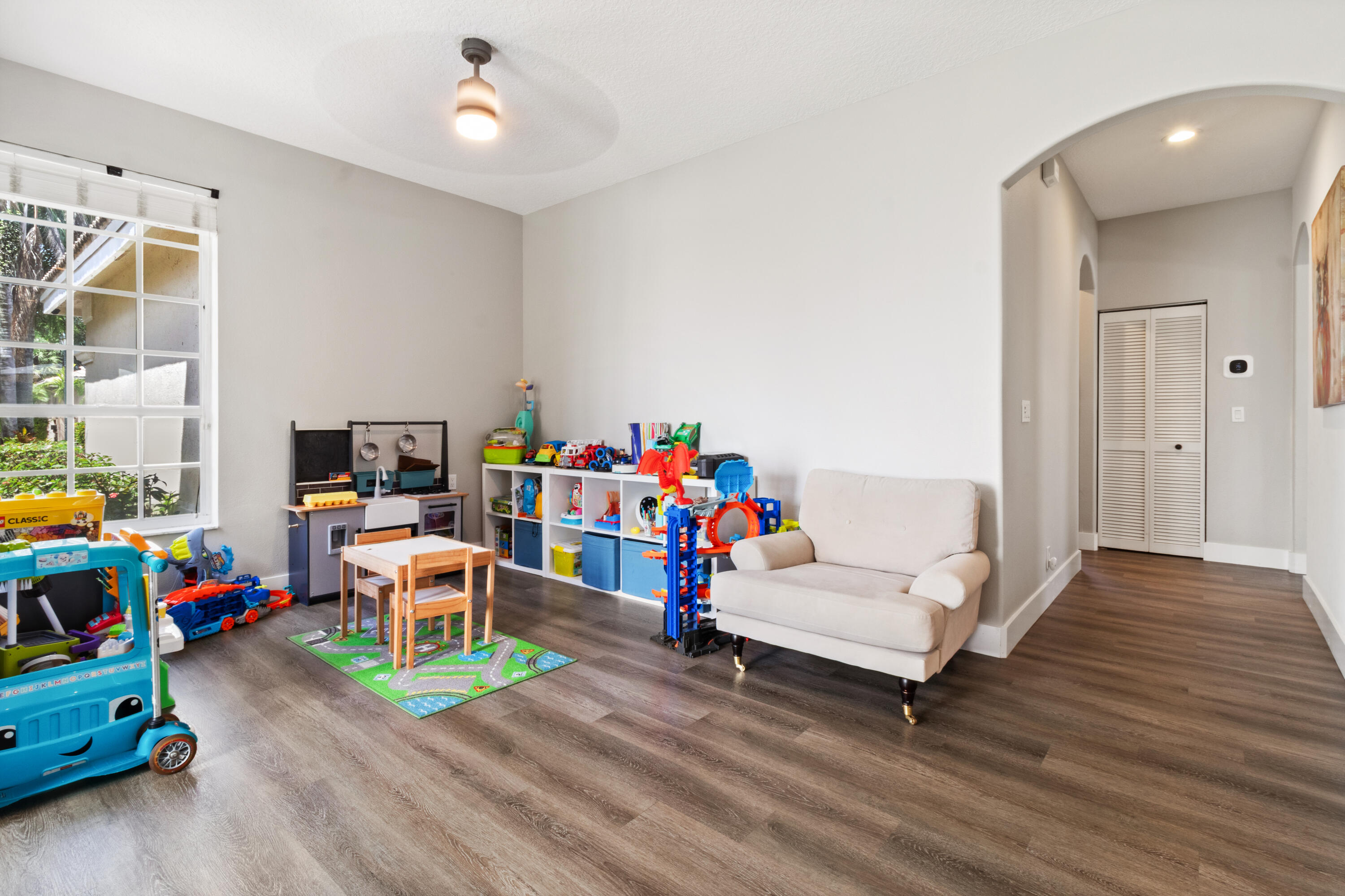 4166 Wellington Shores Wellington, FL 33449