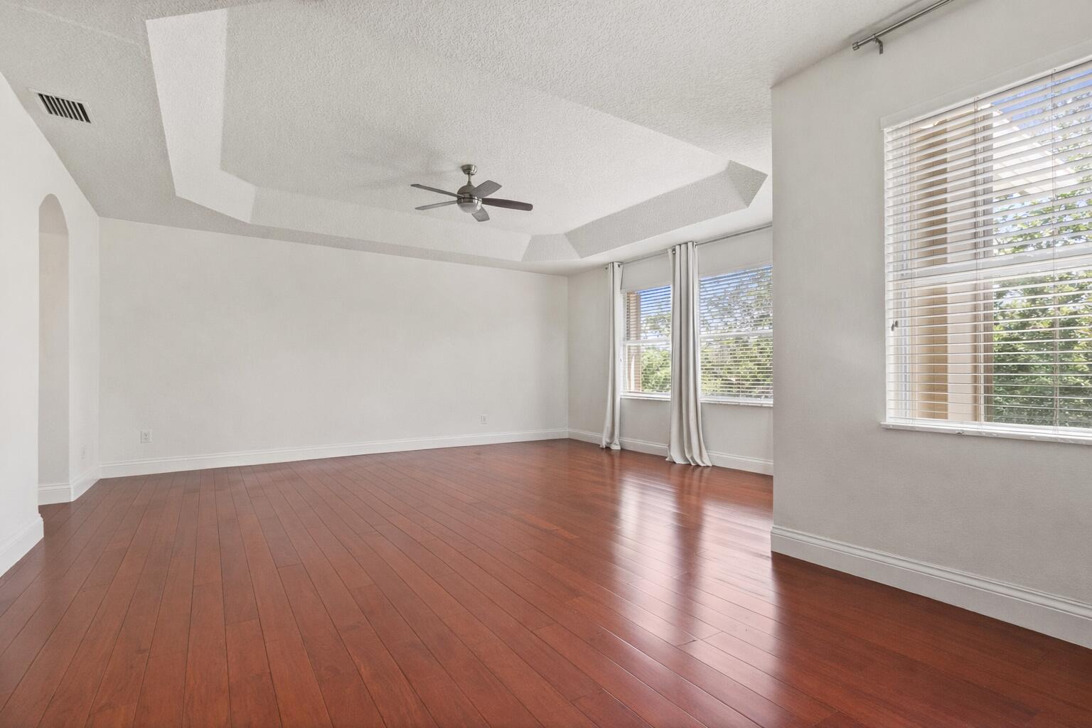 4166 Wellington Shores Wellington, FL 33449