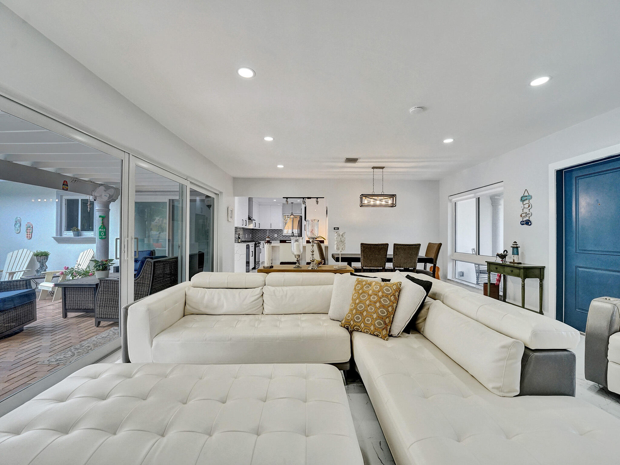 3204 Robbins Pompano Beach, FL 33062