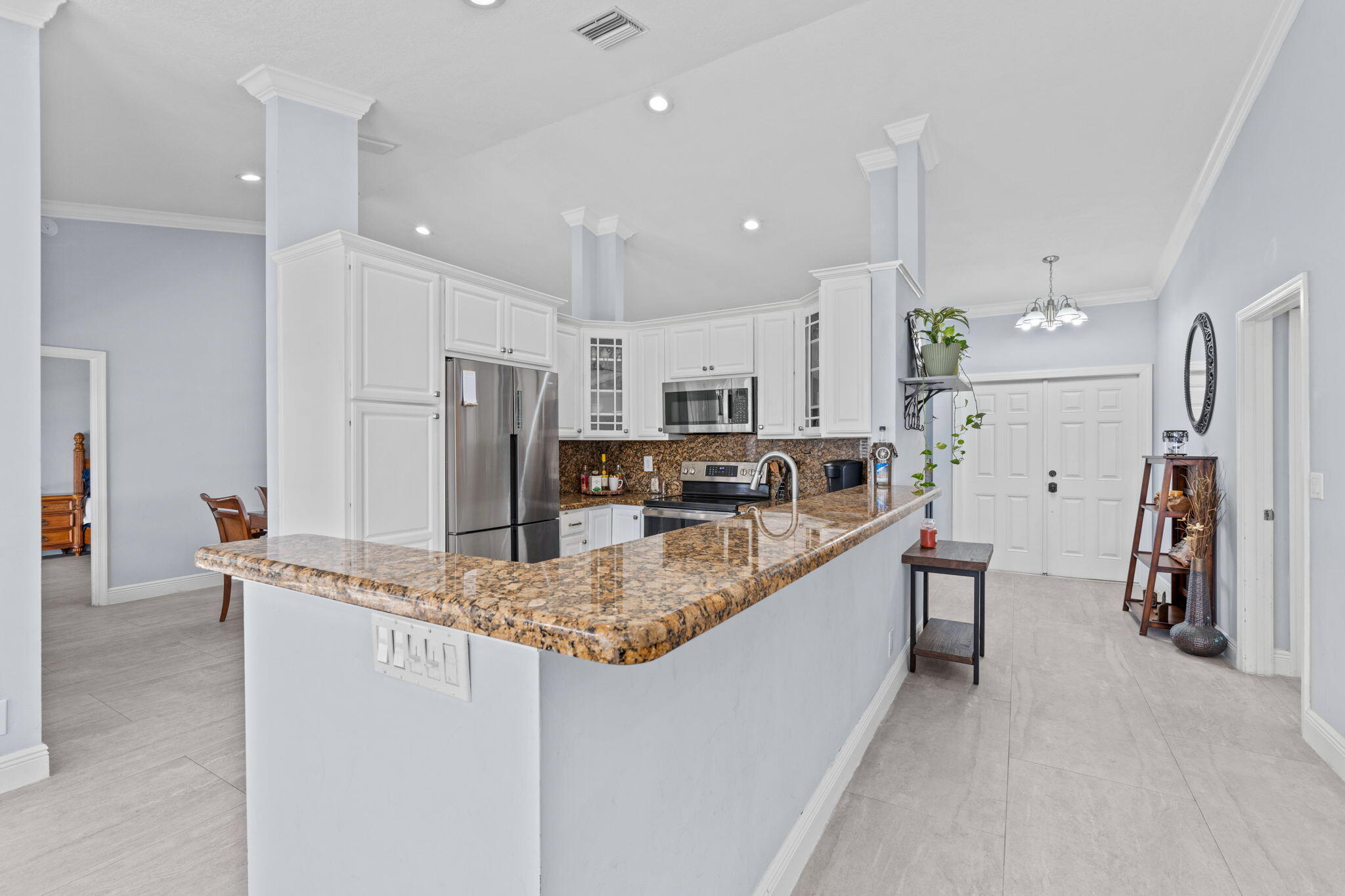 5637 Egret Isle Lake Worth, FL 33467