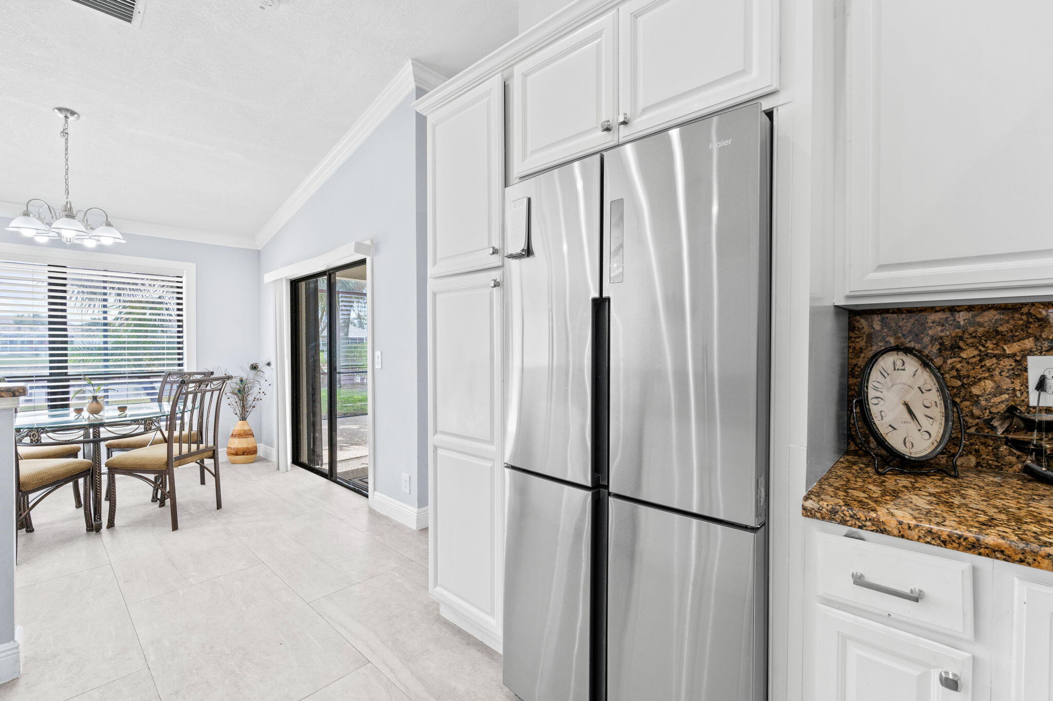 5637 Egret Isle Lake Worth, FL 33467