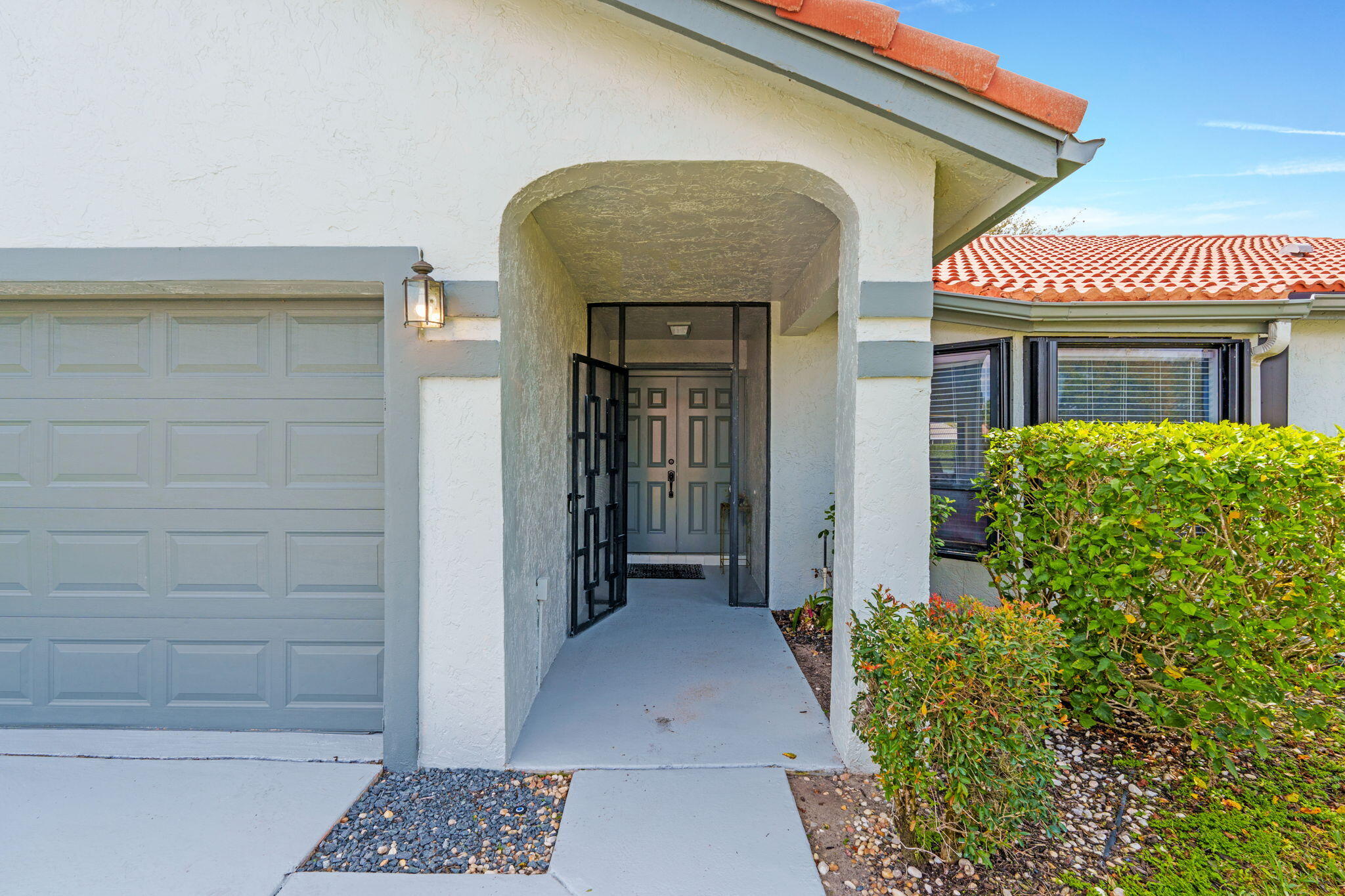 5637 Egret Isle Lake Worth, FL 33467