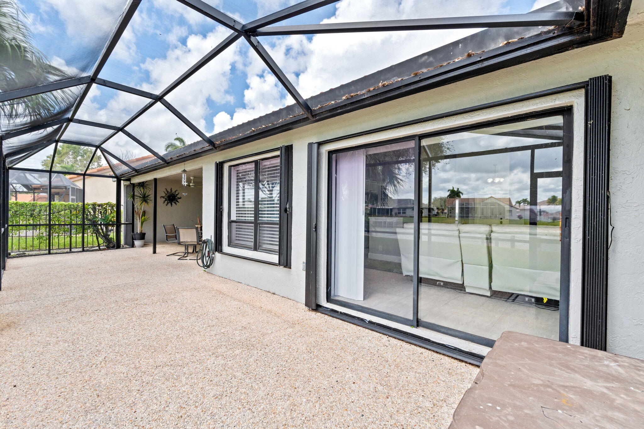 5637 Egret Isle Lake Worth, FL 33467