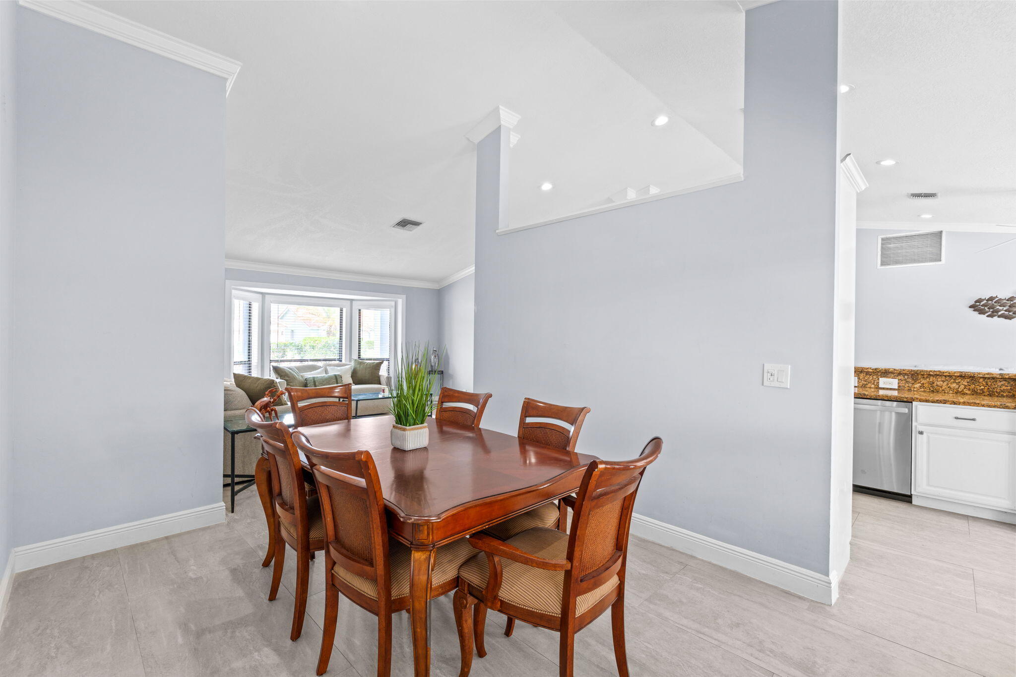 5637 Egret Isle Lake Worth, FL 33467