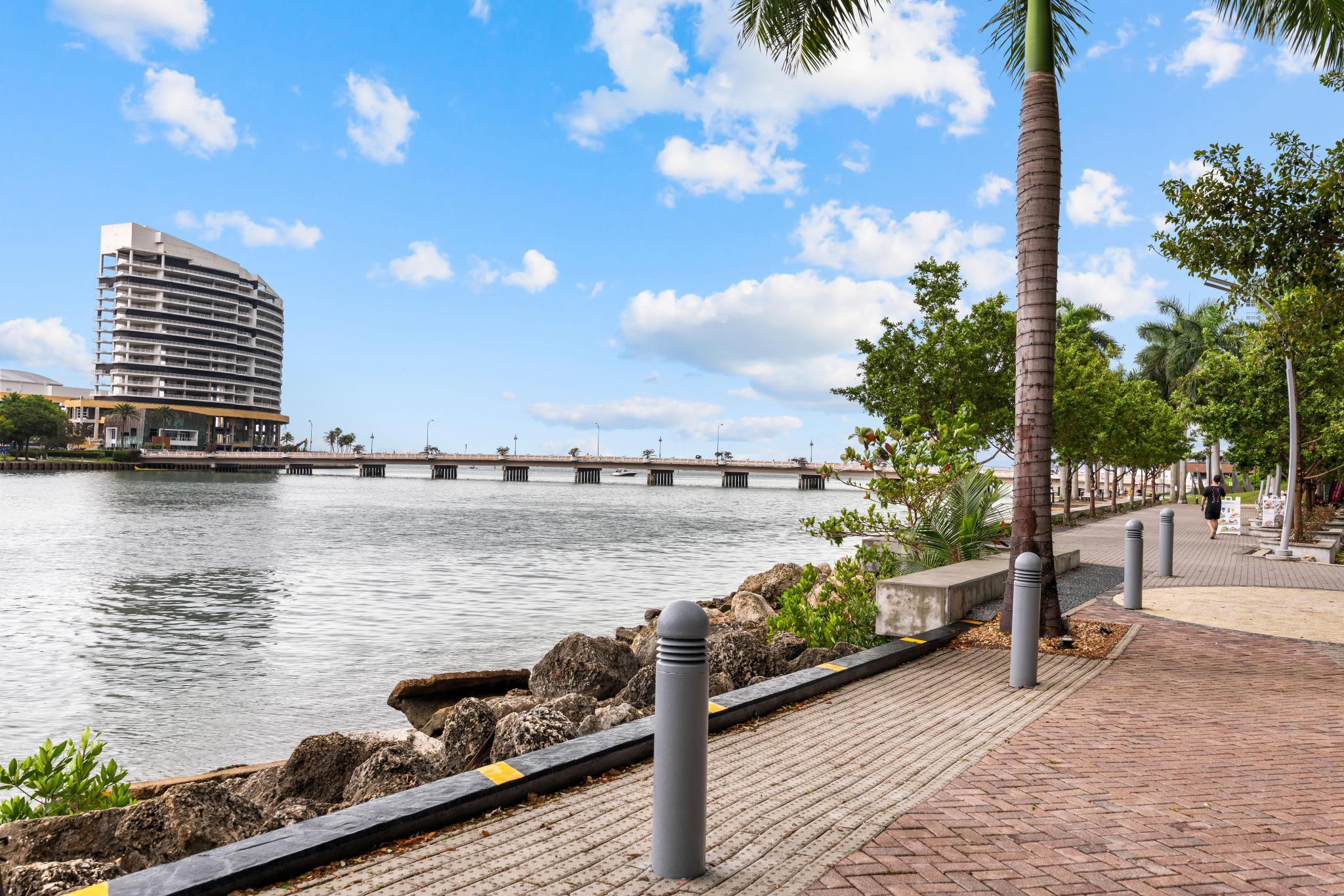 image Icon Brickell III (W Miami)4