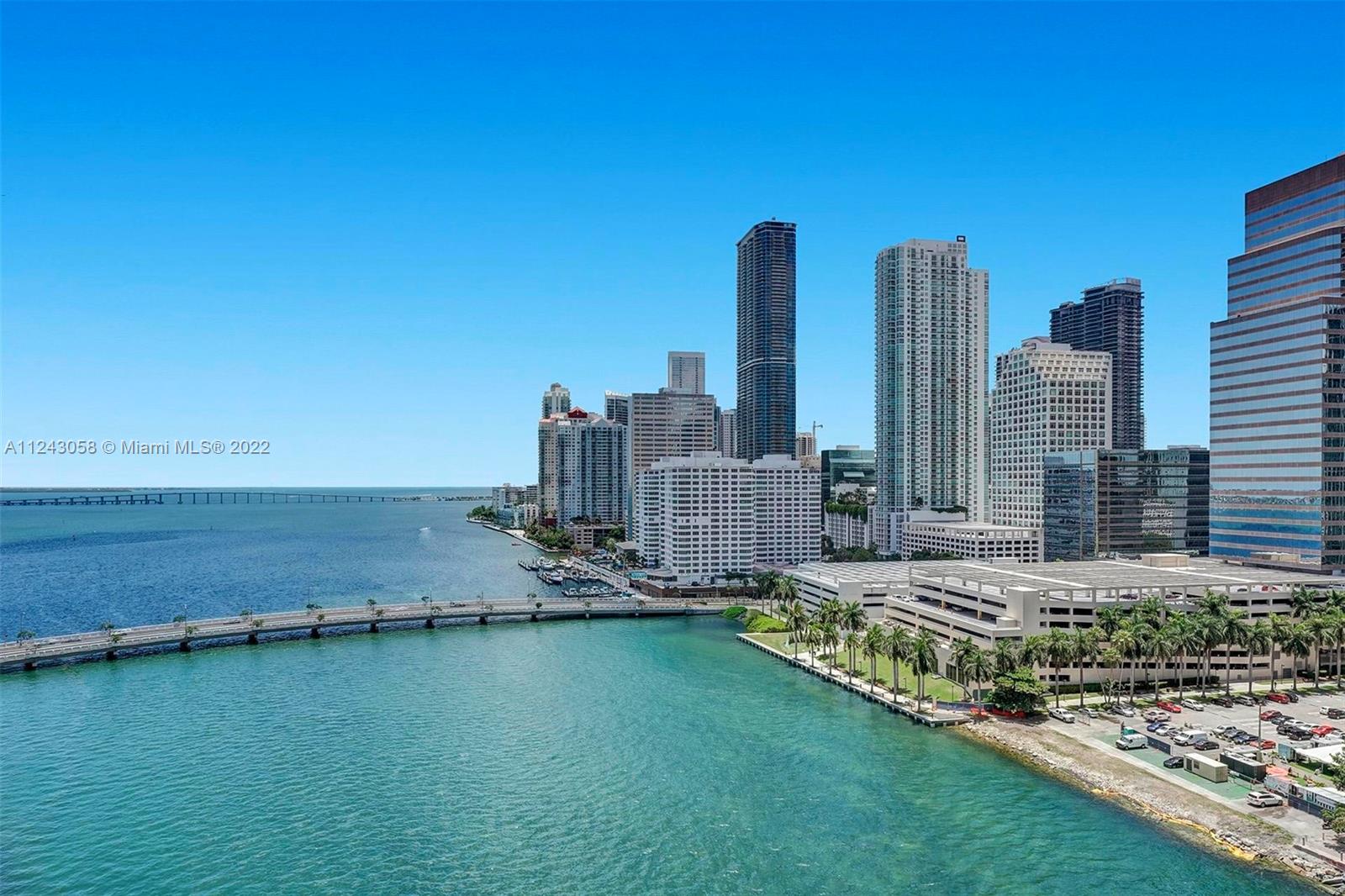 image Courts Brickell Key1