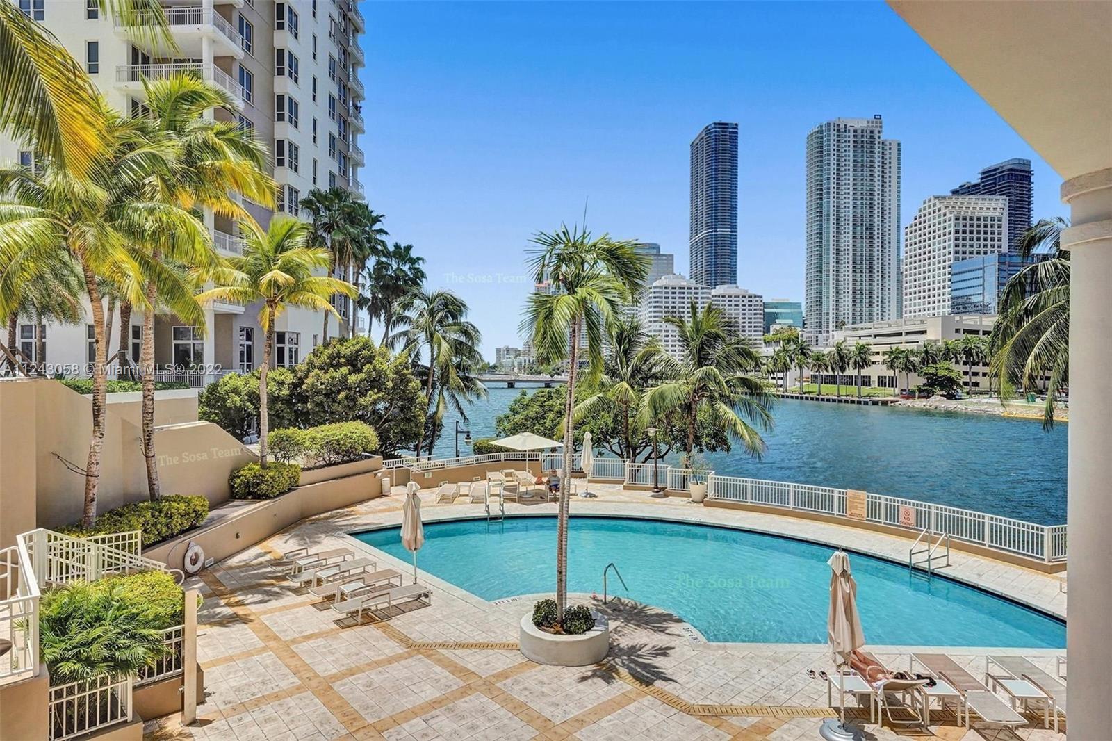 image Courts Brickell Key23