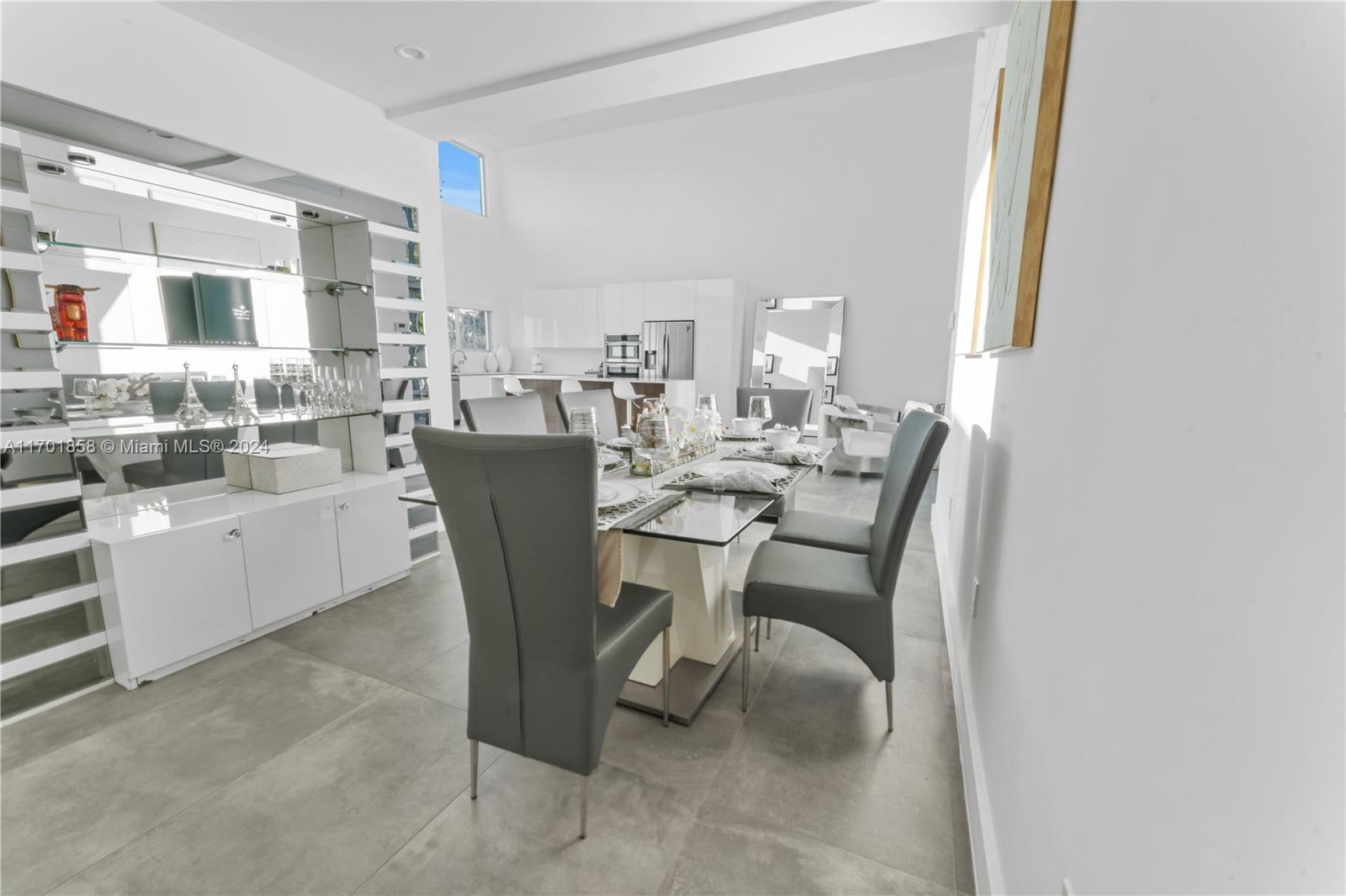 7525 Buccaneer Ave North Bay Village, FL 33141