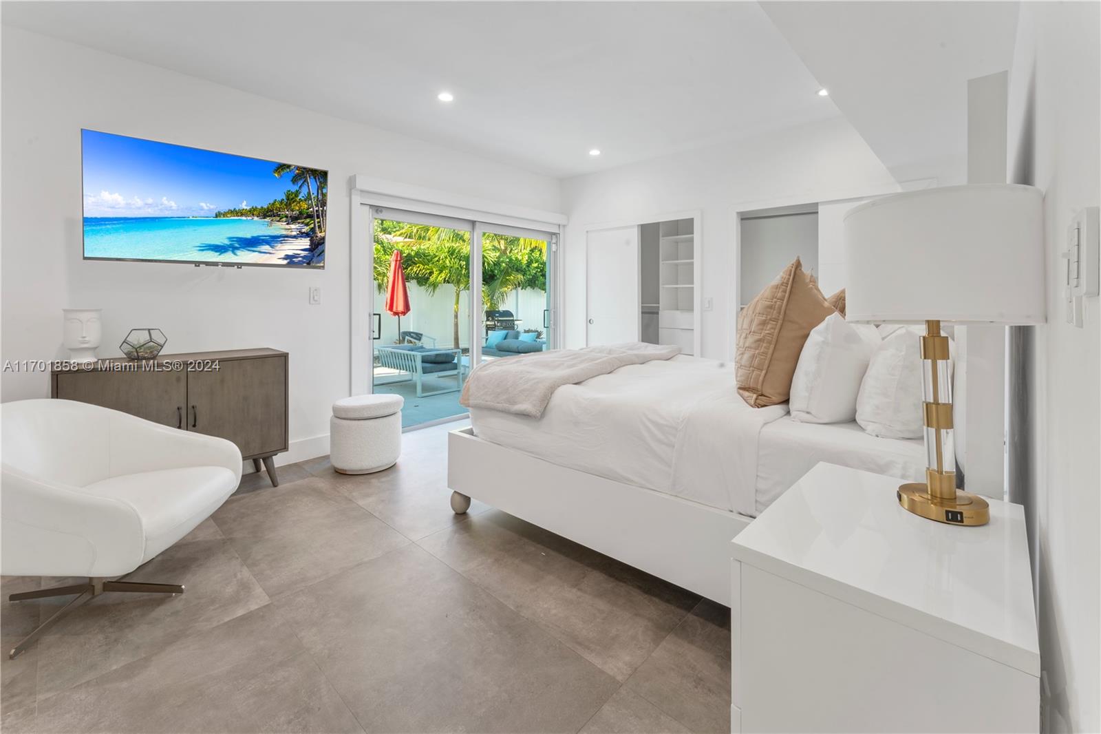 7525 Buccaneer Ave North Bay Village, FL 33141