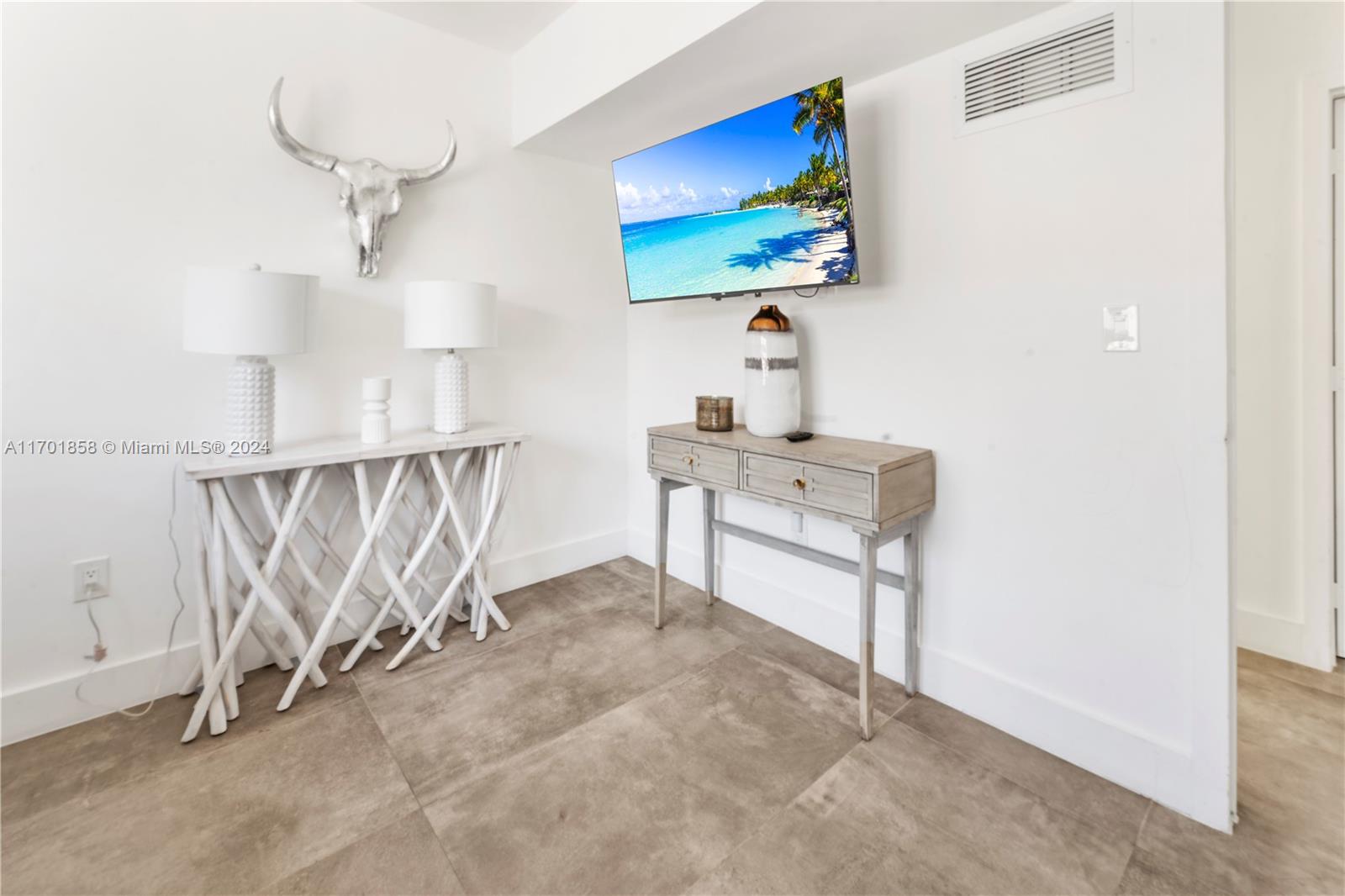 7525 Buccaneer Ave North Bay Village, FL 33141