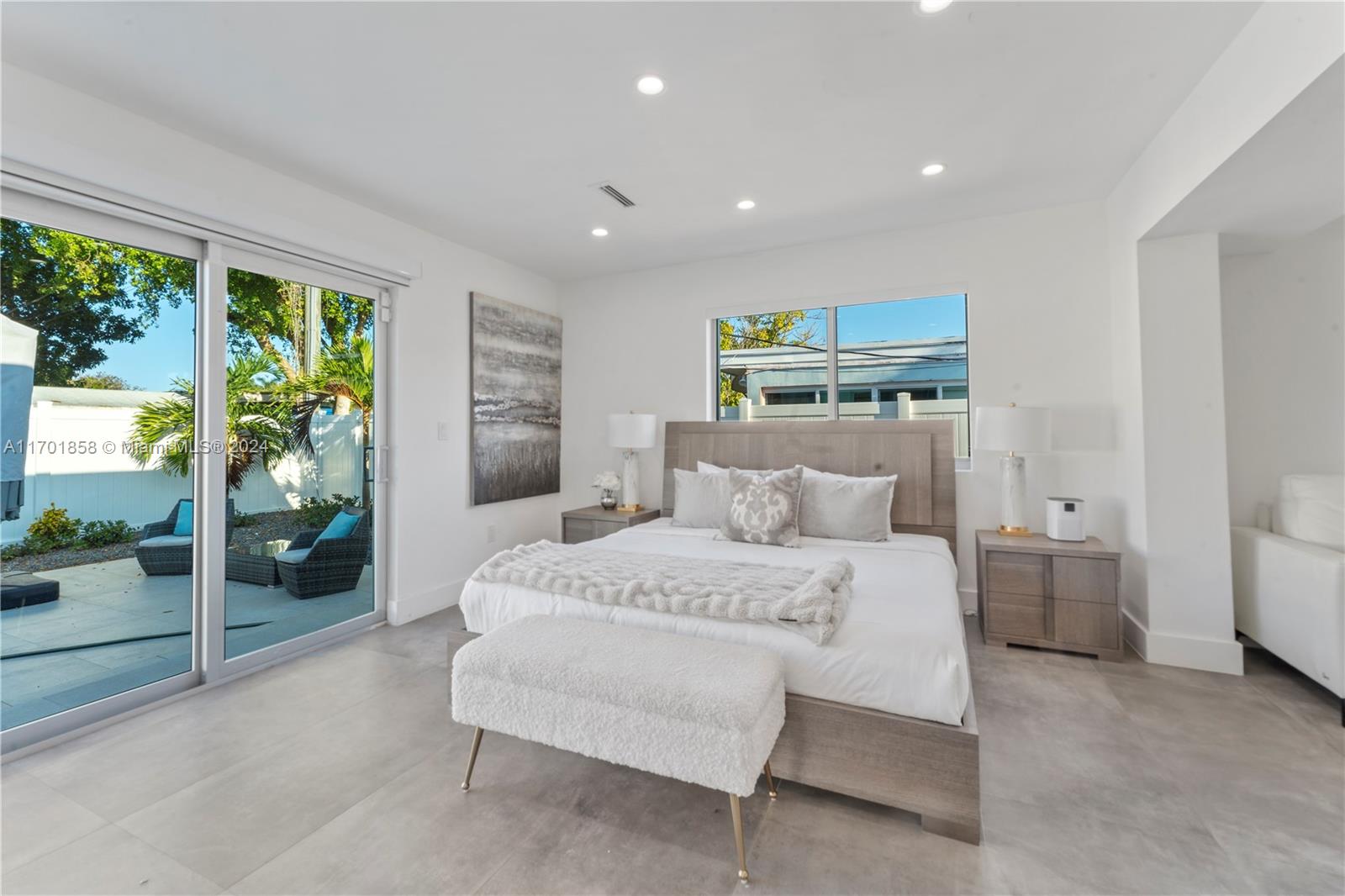 7525 Buccaneer Ave North Bay Village, FL 33141