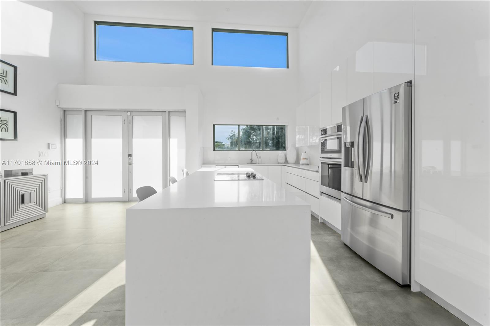 7525 Buccaneer Ave North Bay Village, FL 33141