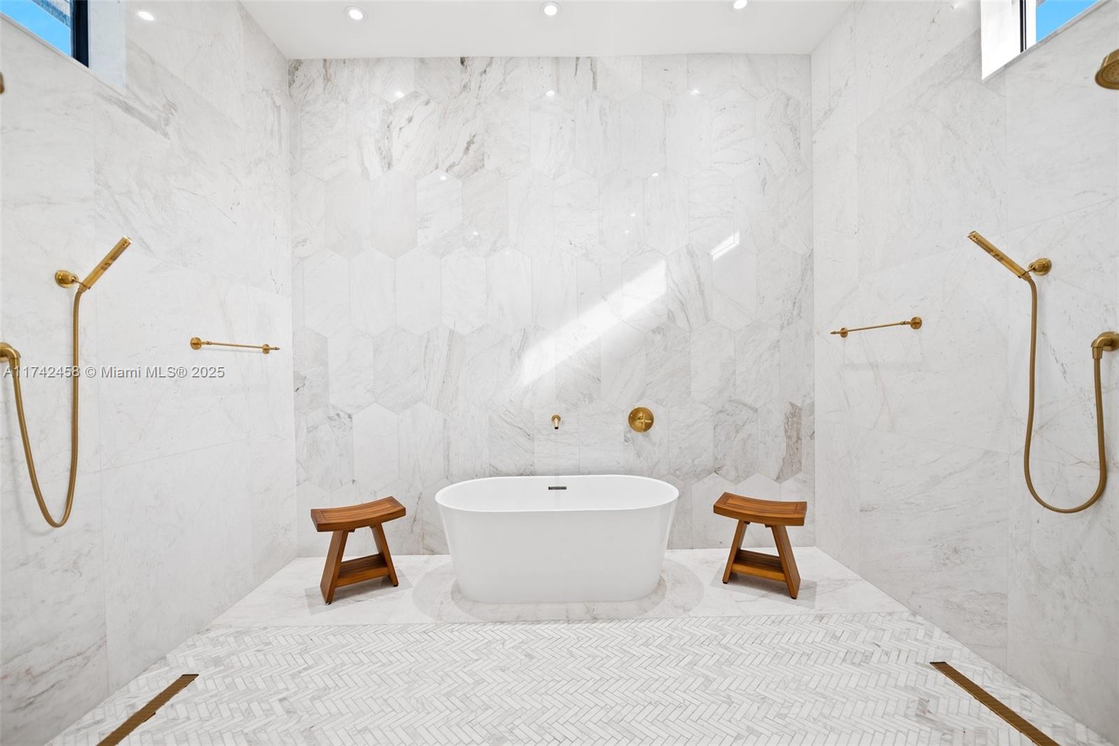 7775 SW 72nd Ave Miami, FL 33143