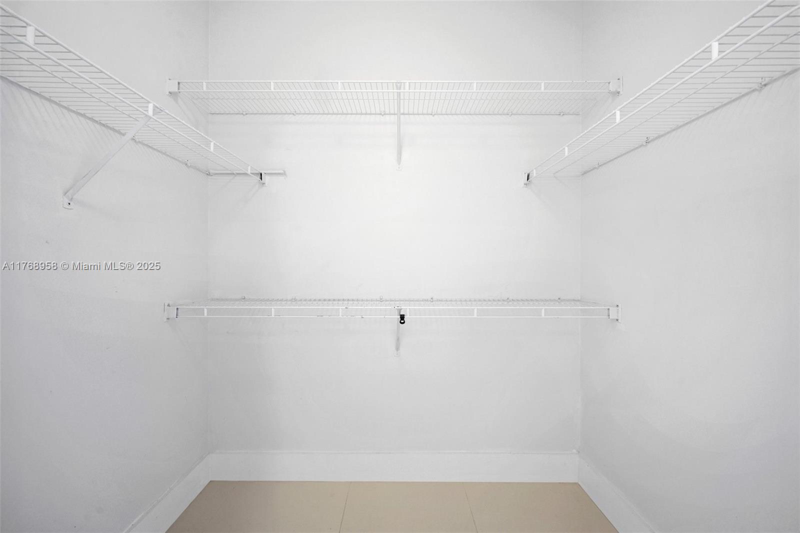 1900 Van Buren St #106B,Hollywood, FL 33020