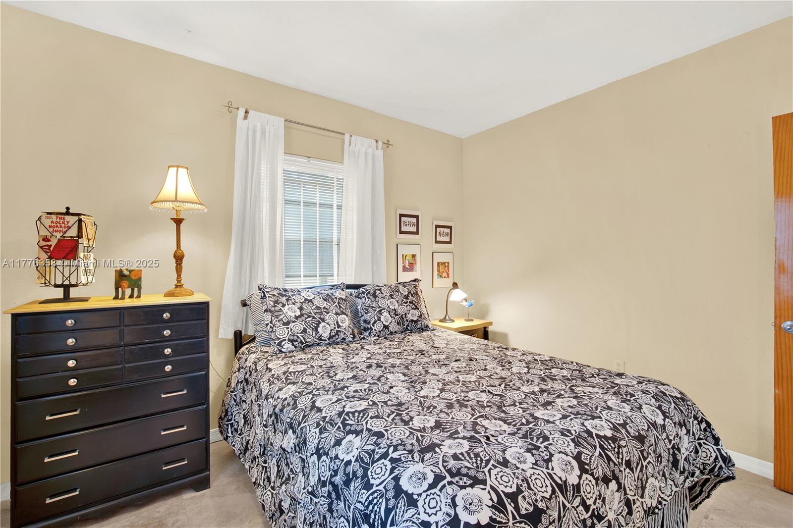 image Lincoln Road Villas2